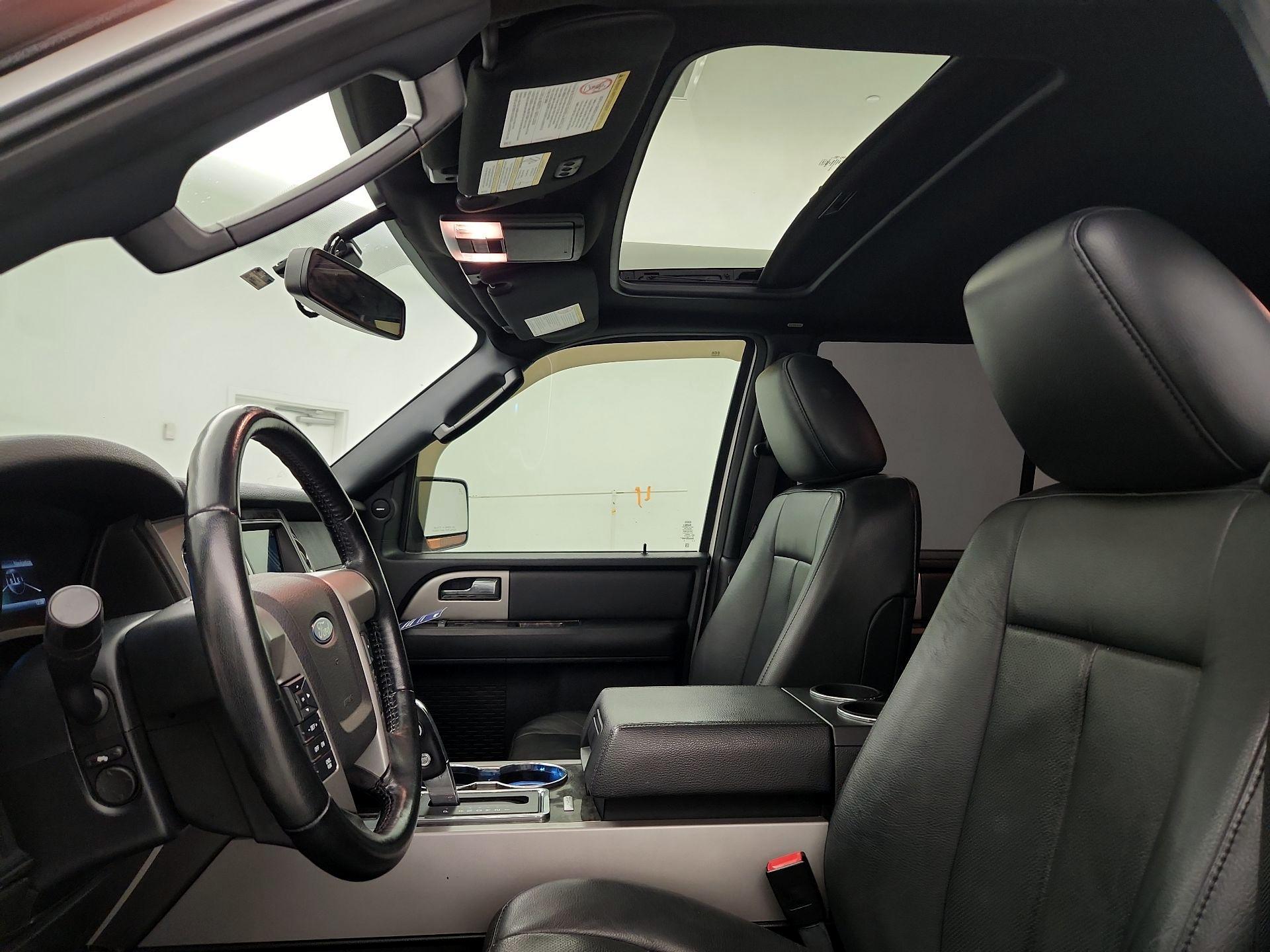 Thumbnail: 2017 Ford Expedition - 20