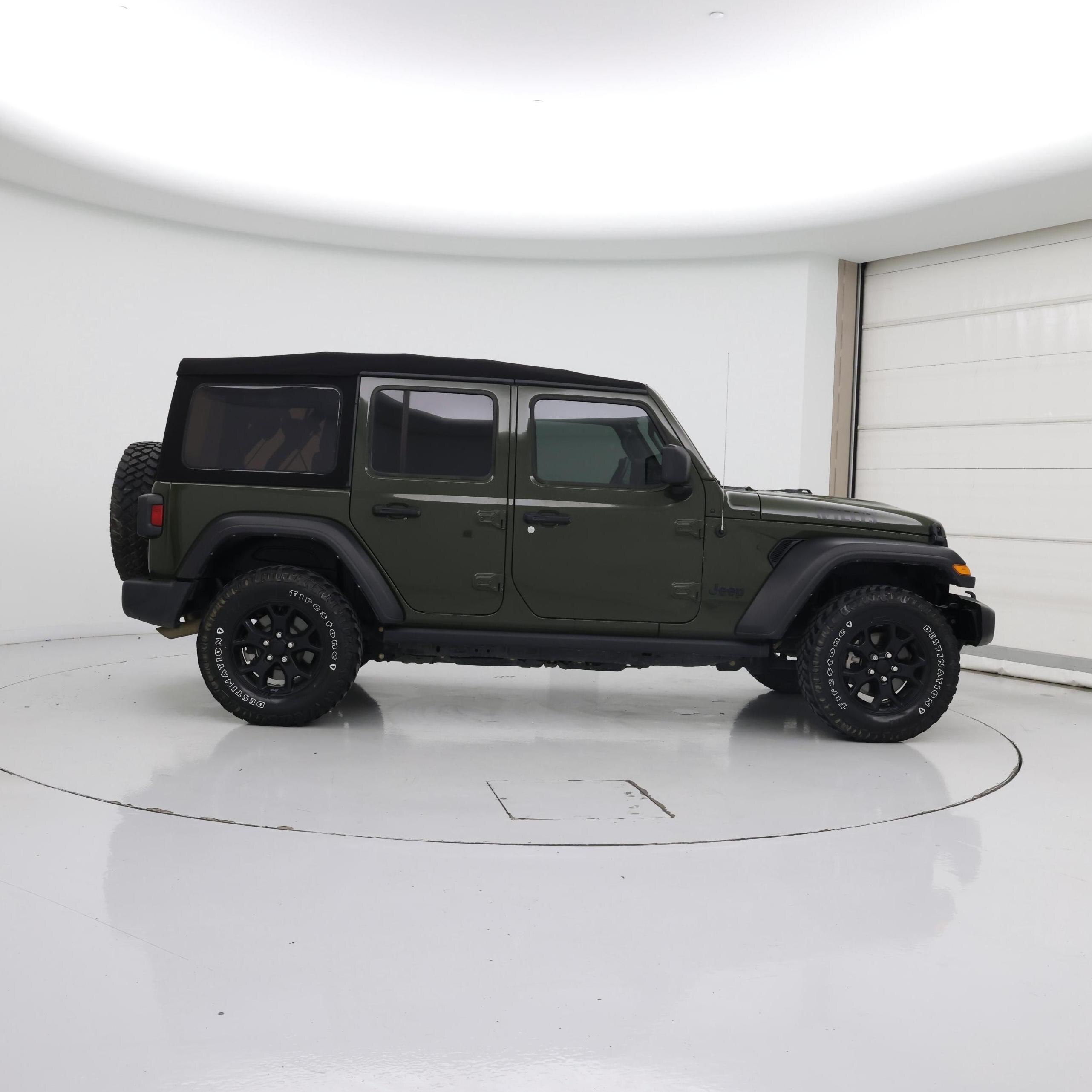 Thumbnail: 2022 Jeep Wrangler - 7