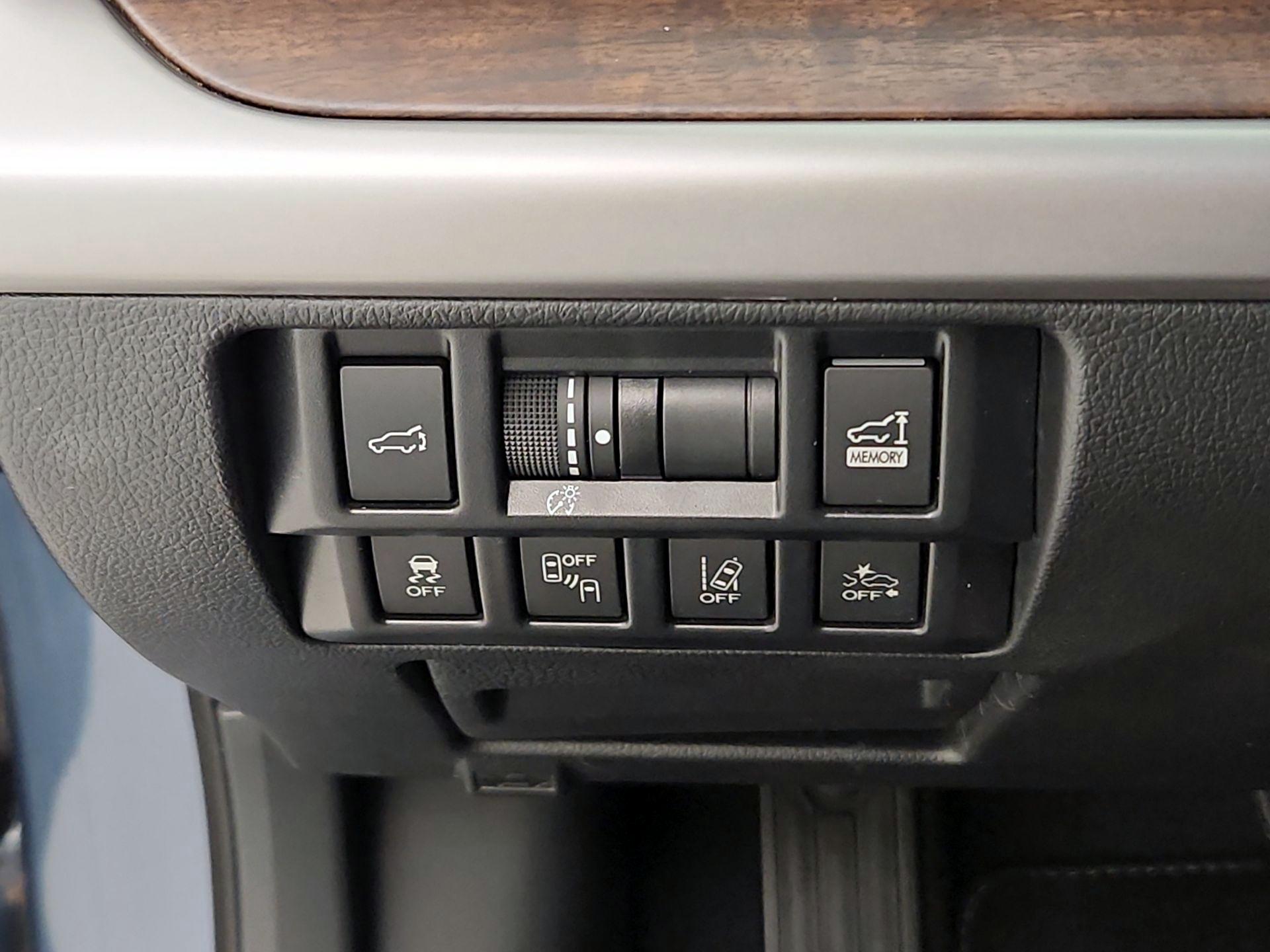 Thumbnail: 2018 Subaru Outback - 13