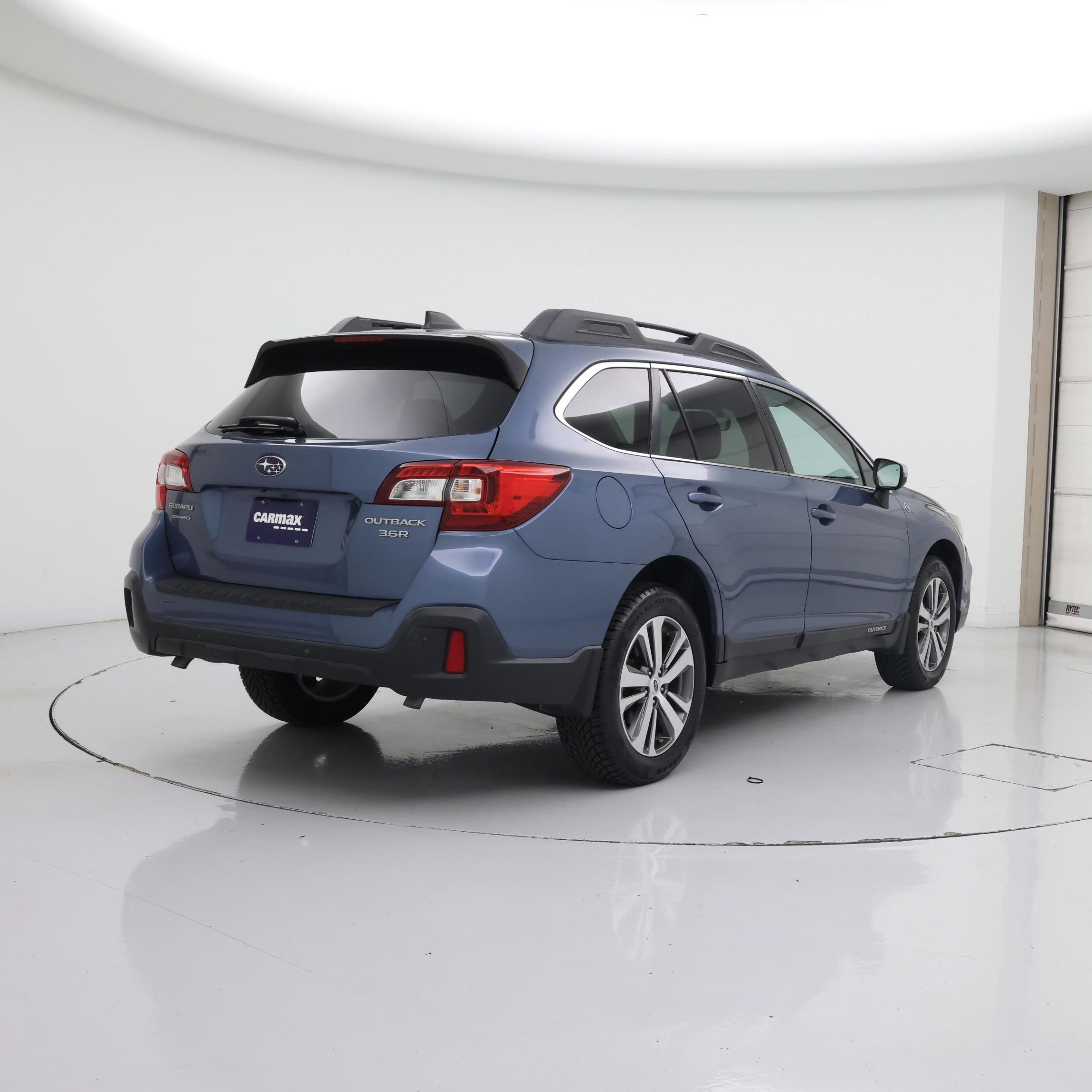 Thumbnail: 2018 Subaru Outback - 8