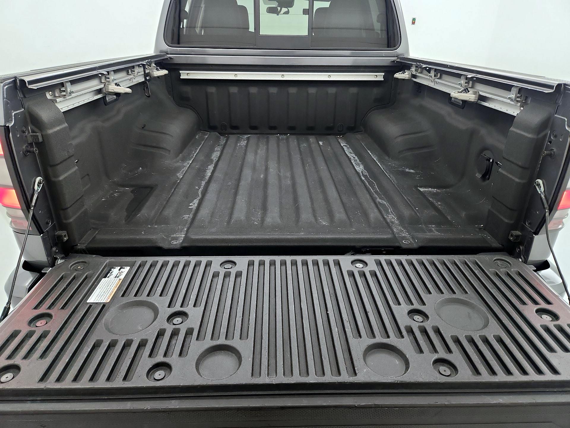Thumbnail: 2022 Nissan Frontier - 20