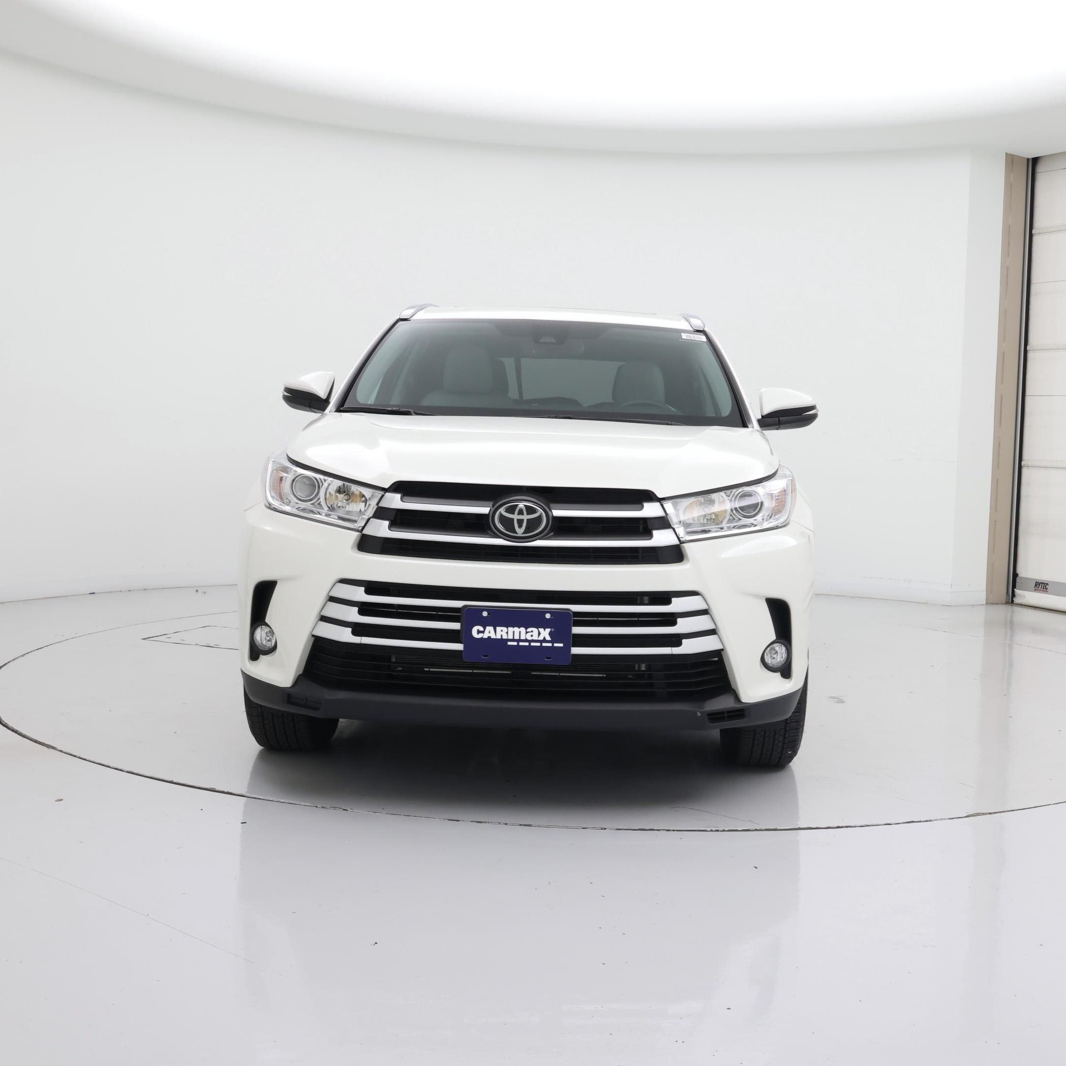 Thumbnail: 2019 Toyota Highlander - 5