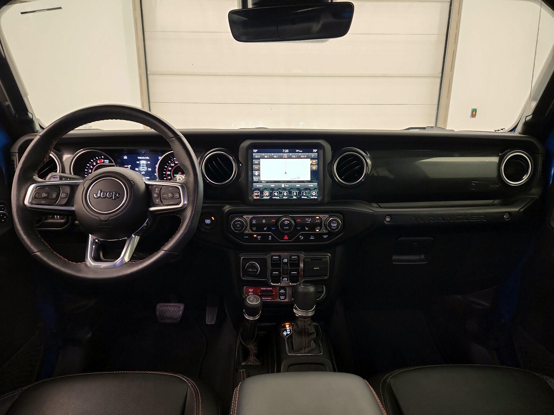 Thumbnail: 2022 Jeep Wrangler - 9