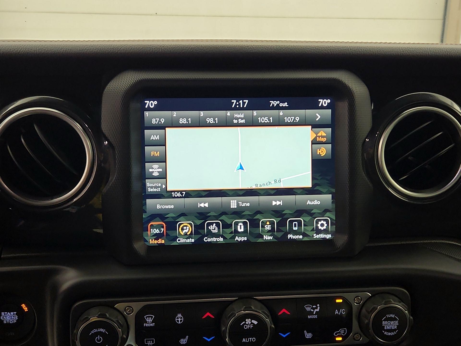Thumbnail: 2022 Jeep Wrangler - 14