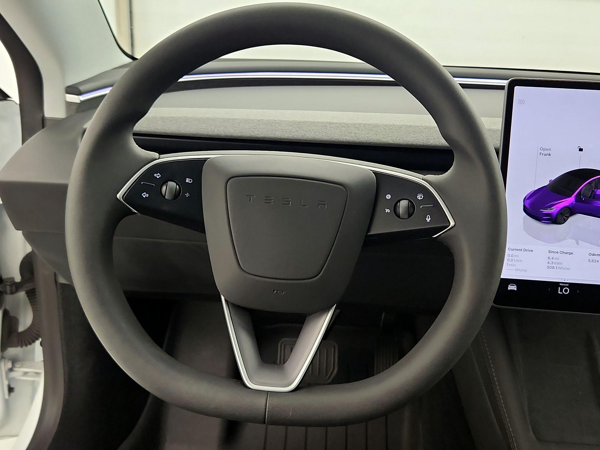 Thumbnail: 2025 Tesla Model 3 - 10
