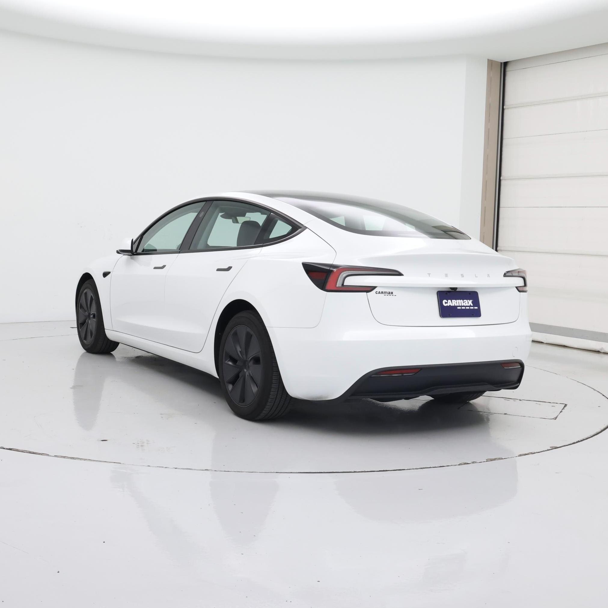 Thumbnail: 2025 Tesla Model 3 - 2
