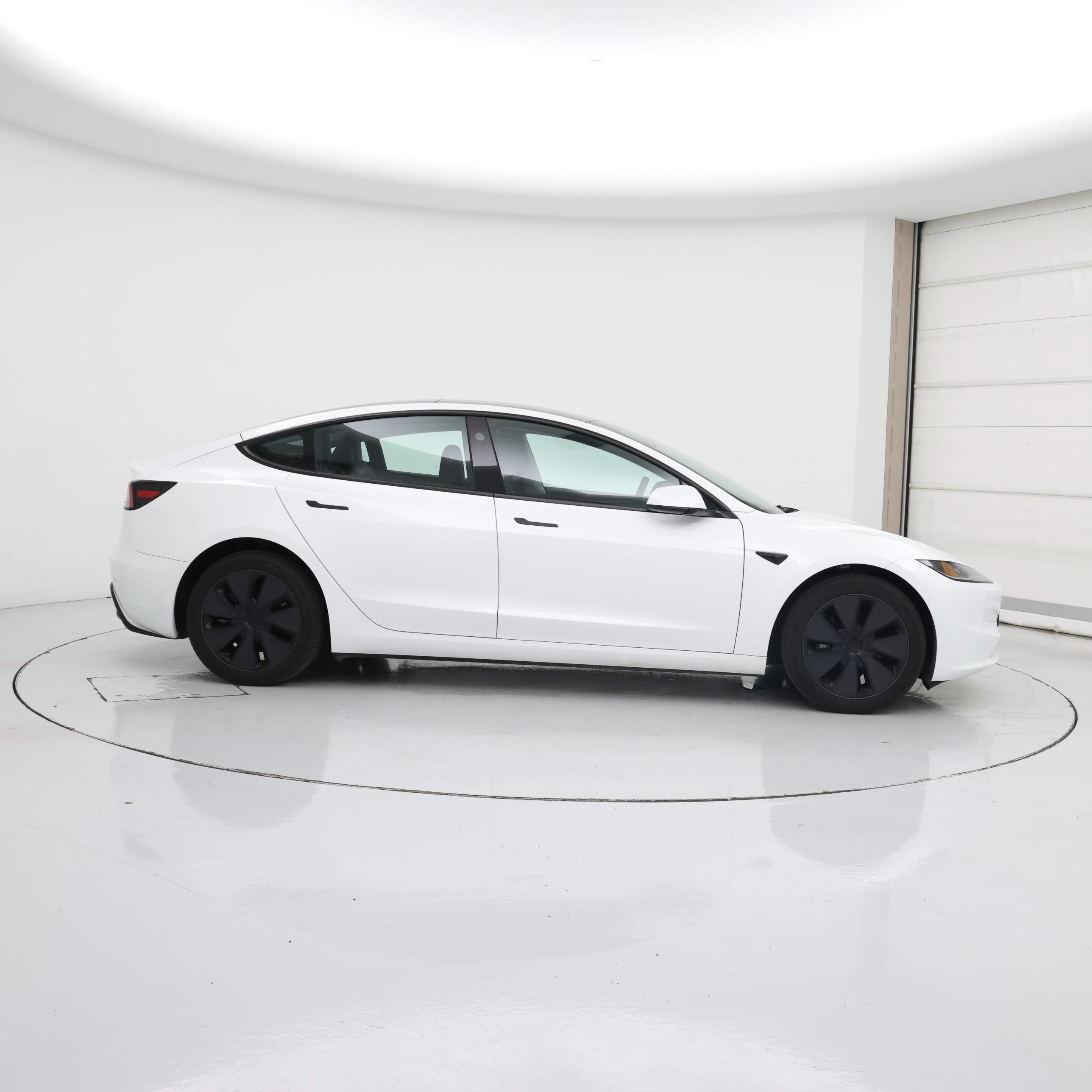 Thumbnail: 2025 Tesla Model 3 - 7