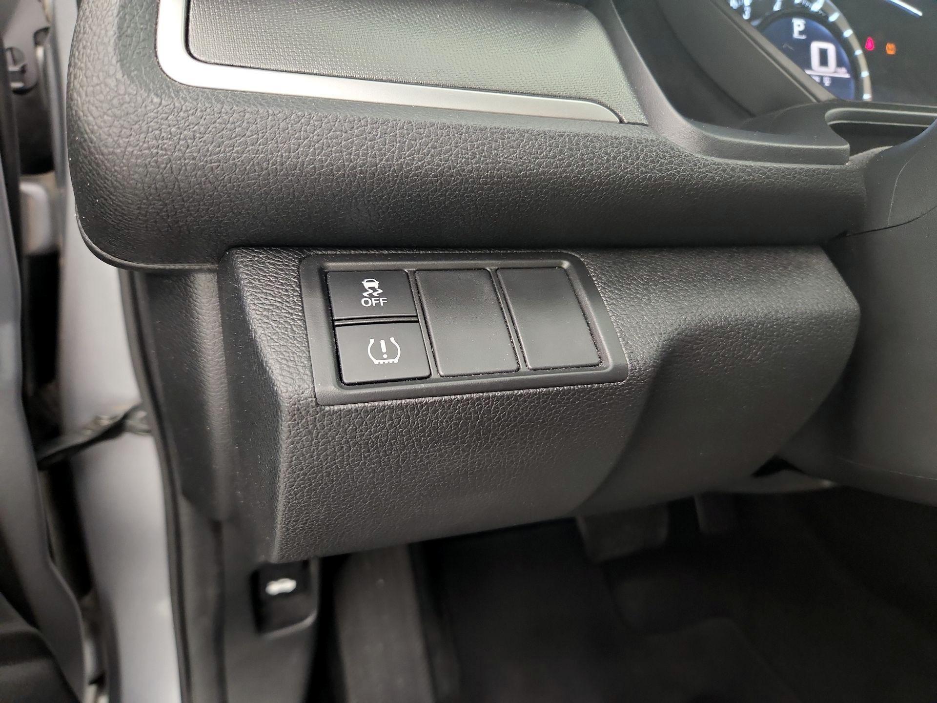 Thumbnail: 2018 Honda Civic - 13