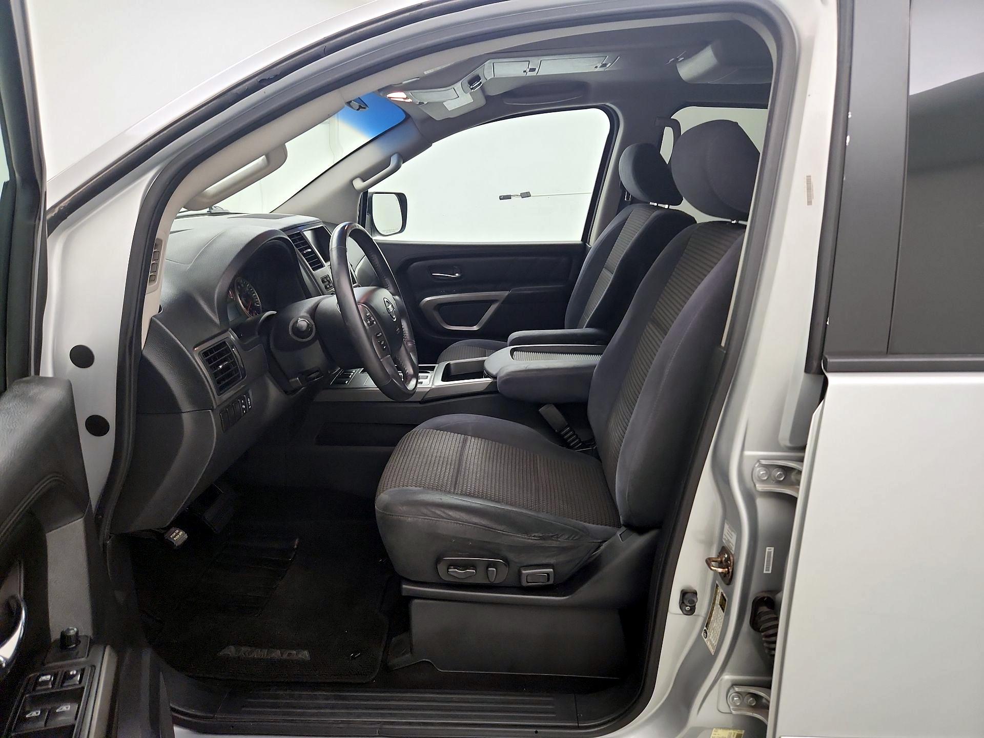 Thumbnail: 2015 Nissan Armada - 11