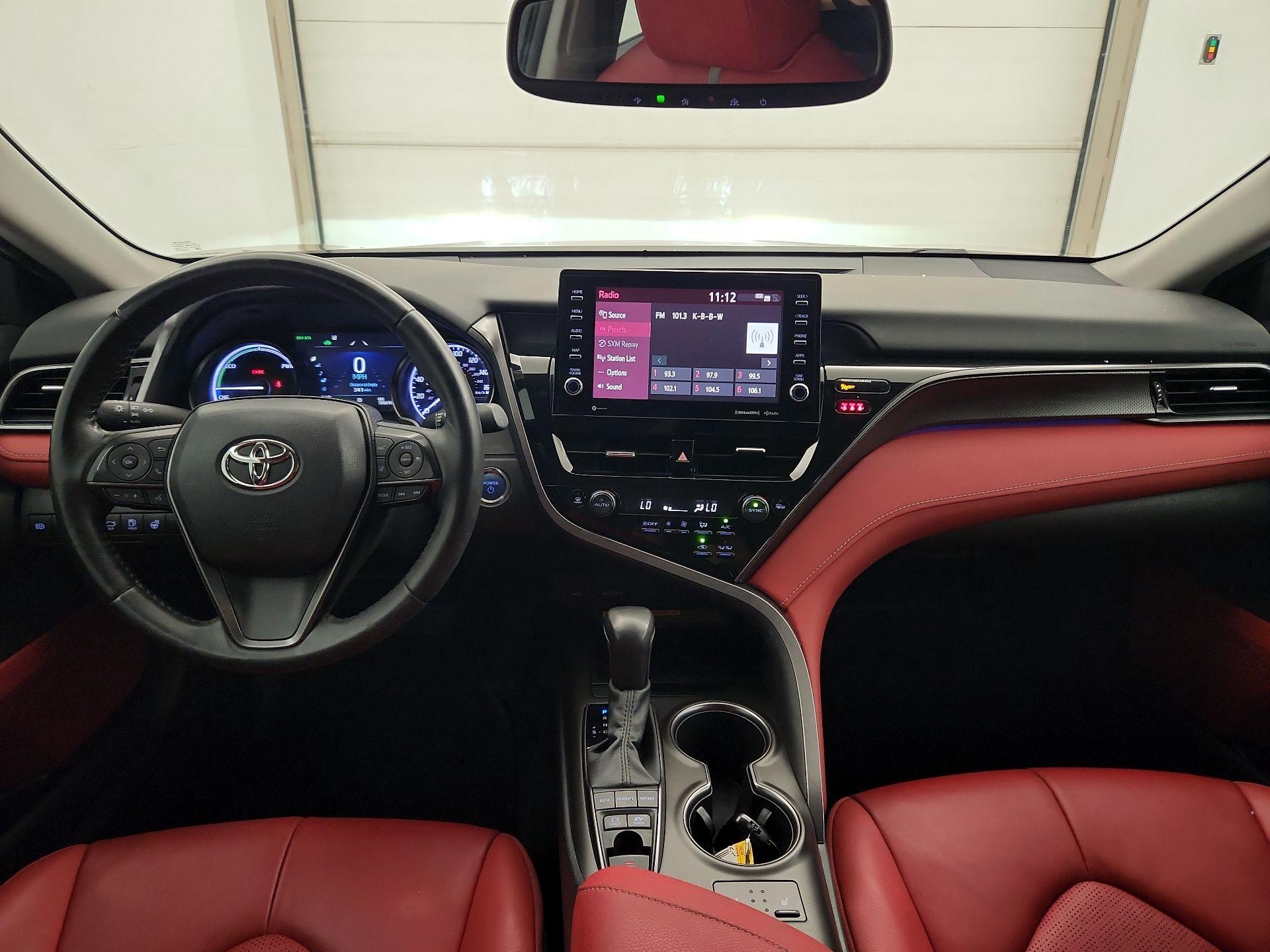 Thumbnail: 2021 Toyota Camry - 9