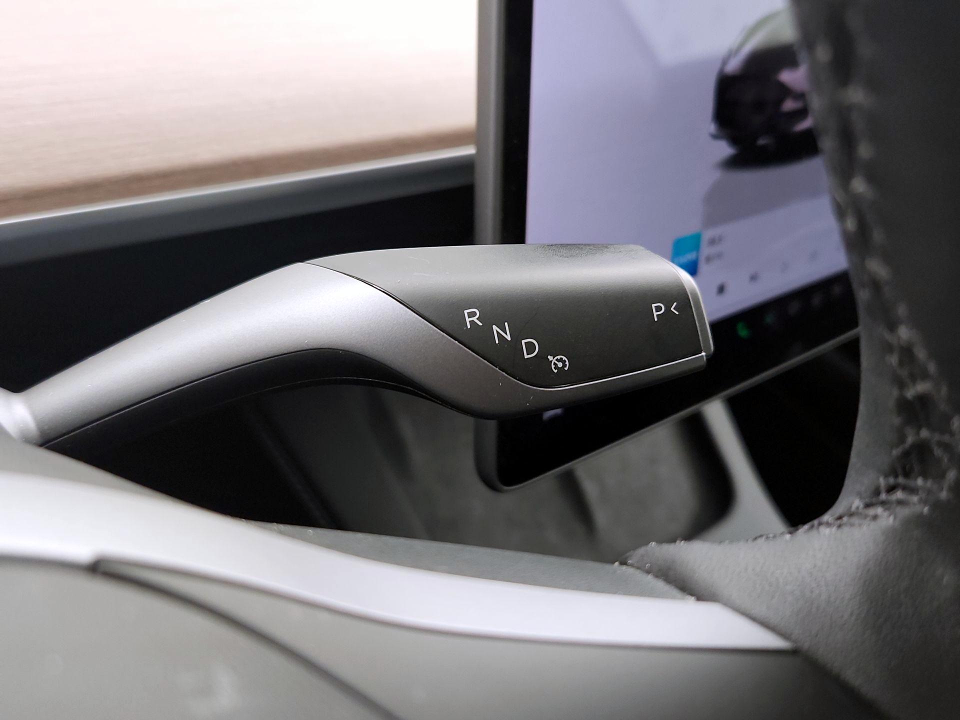 Thumbnail: 2023 Tesla Model 3 - 17