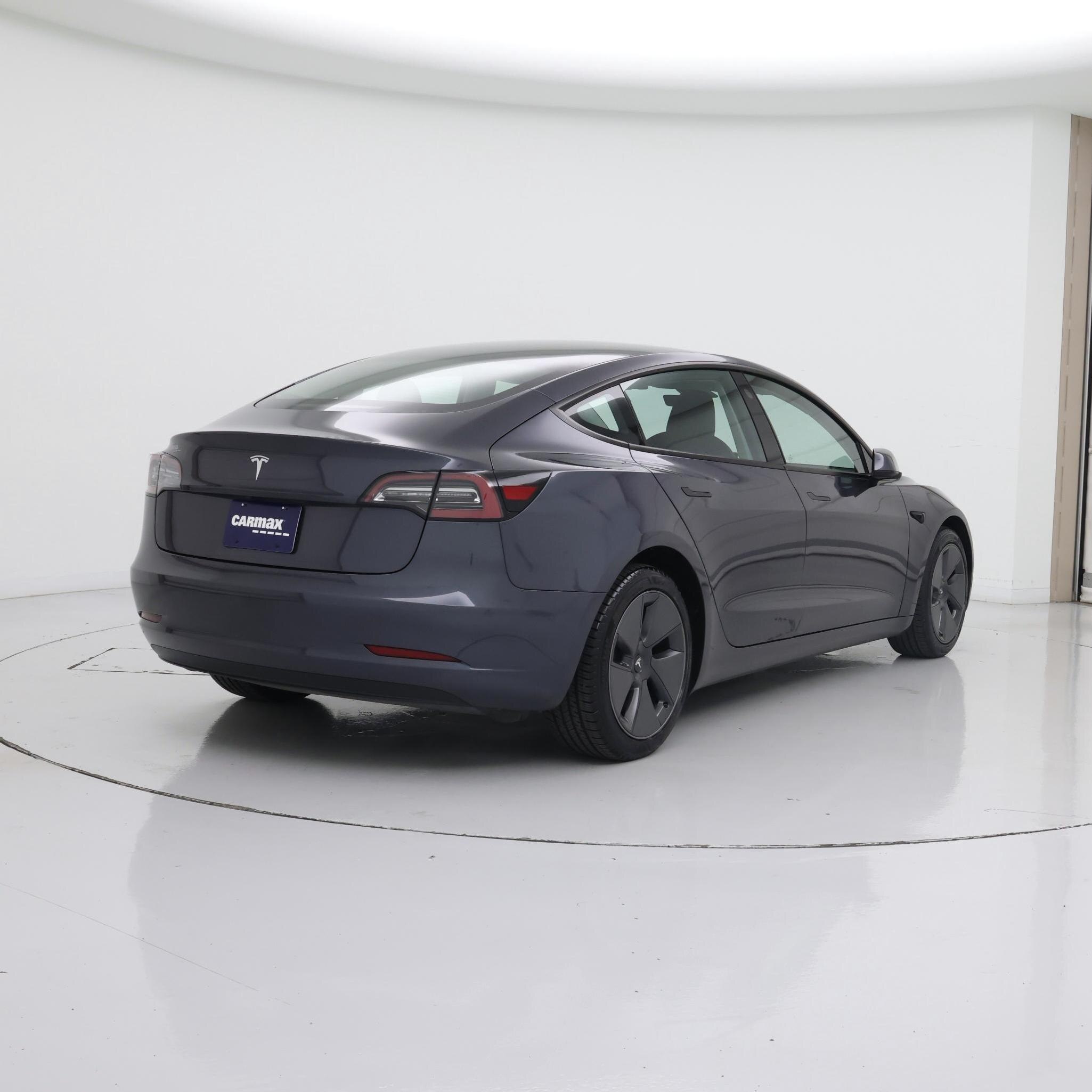 Thumbnail: 2023 Tesla Model 3 - 8