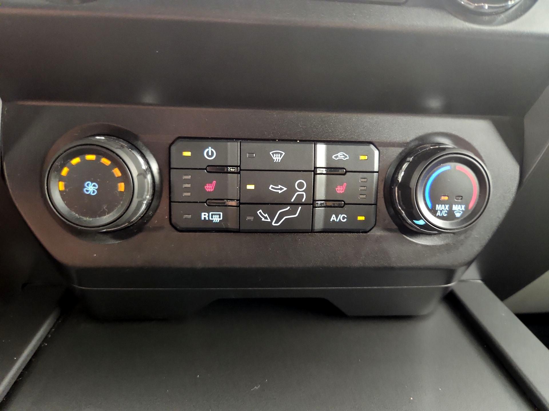 Thumbnail: 2019 Ford F-250 - 17
