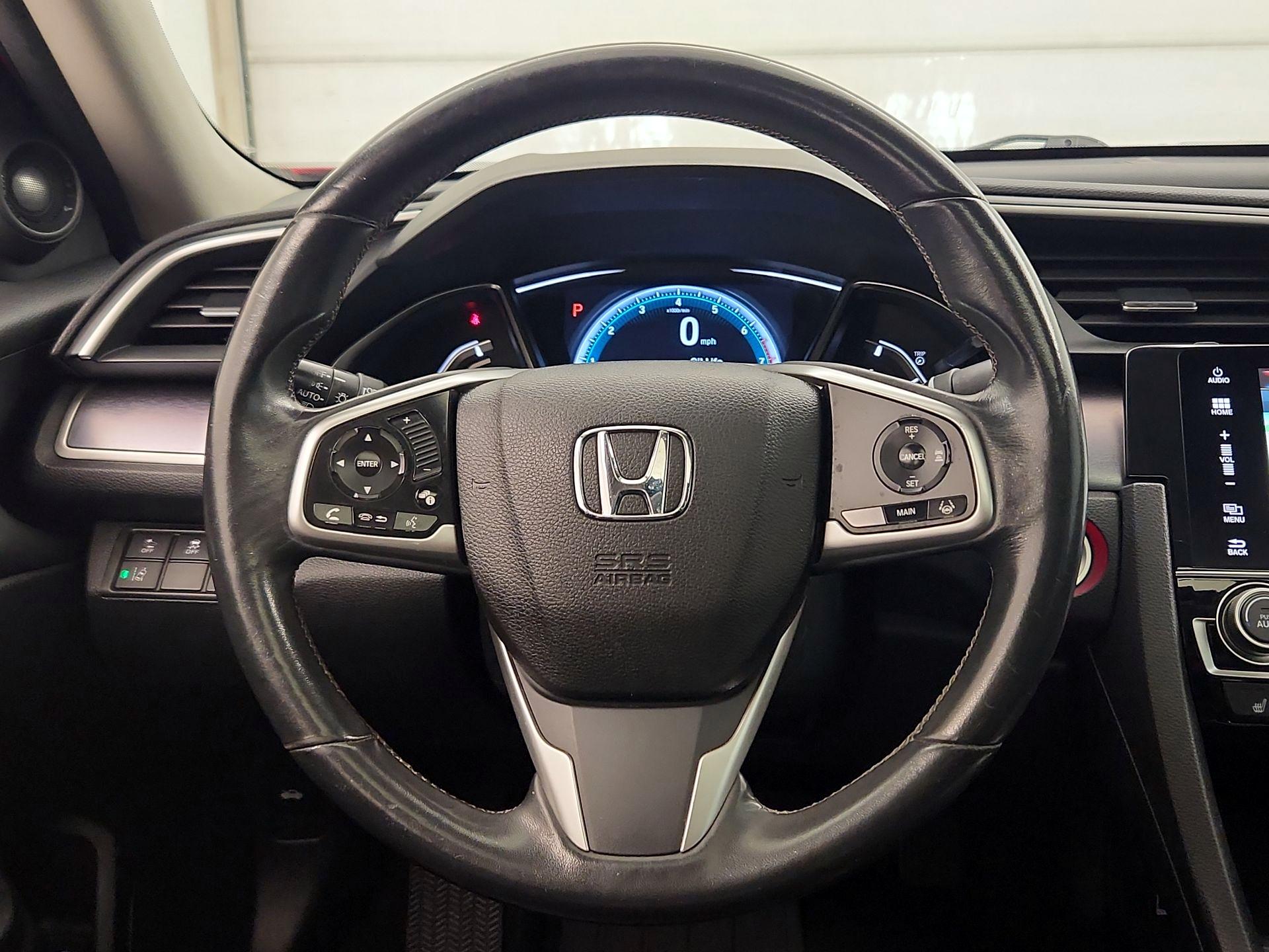 Thumbnail: 2016 Honda Civic - 10