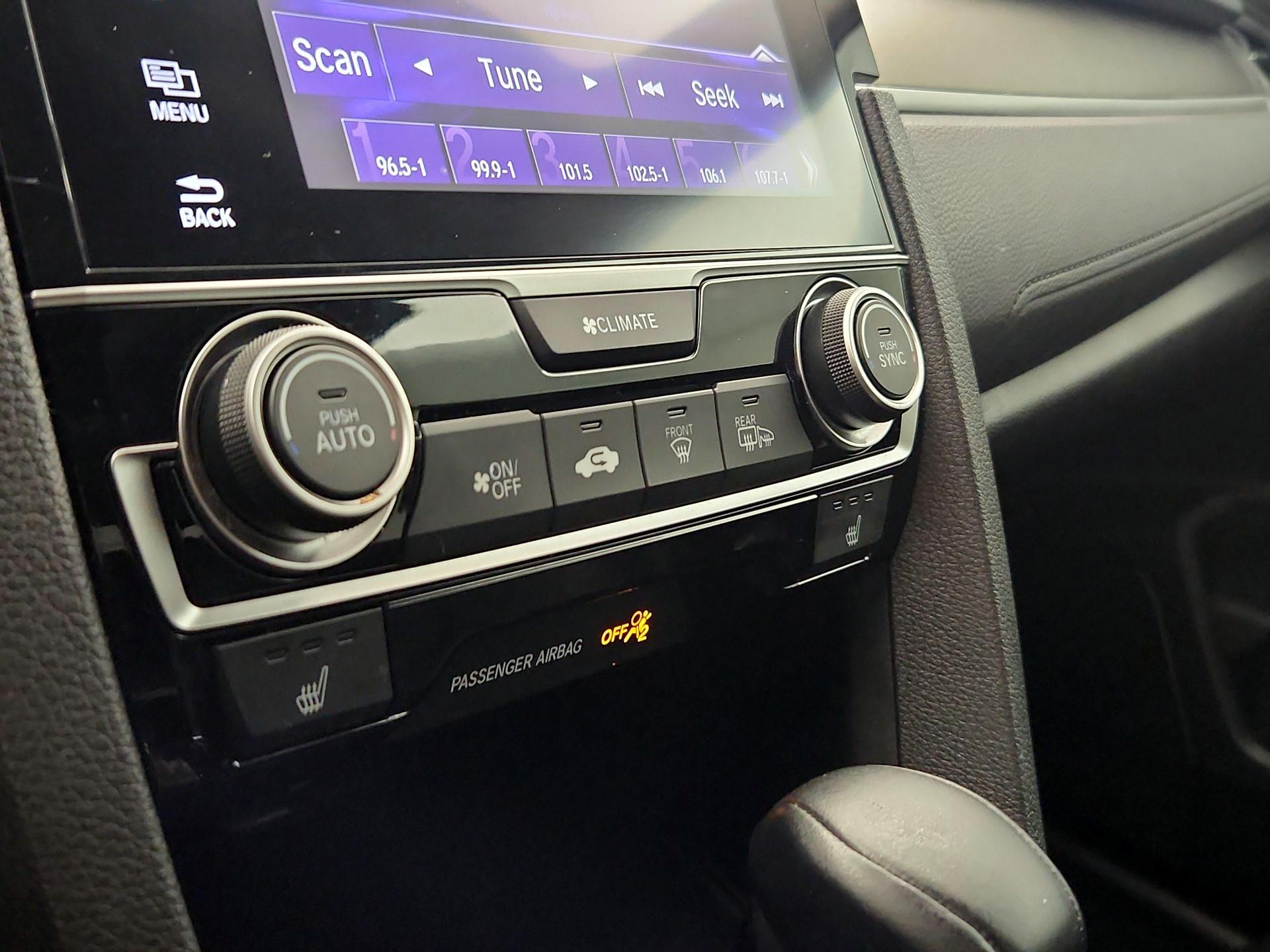 Thumbnail: 2016 Honda Civic - 17