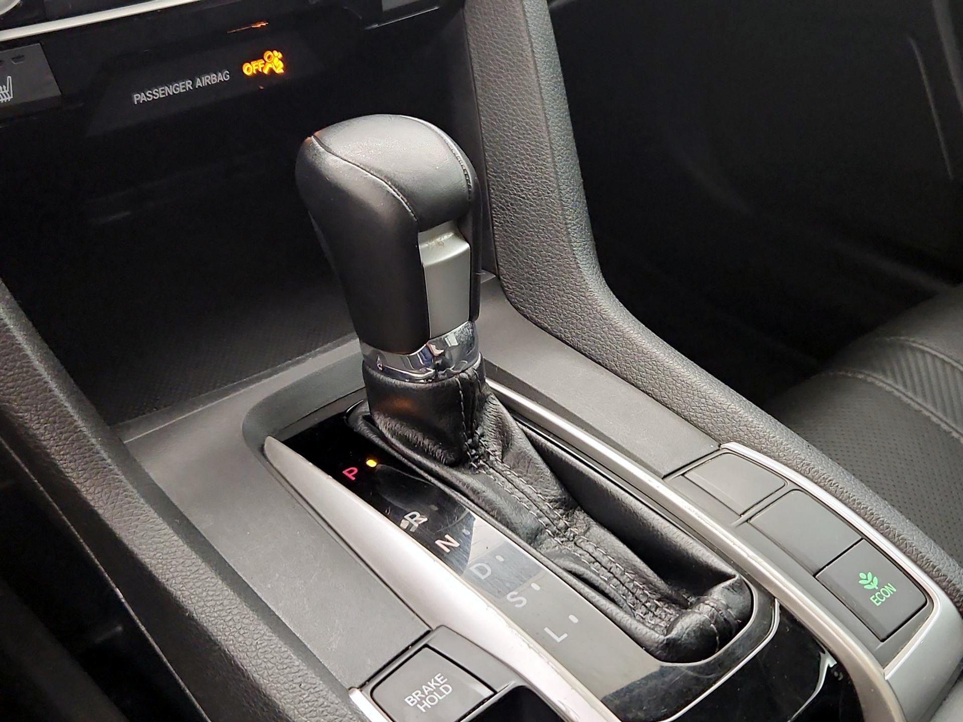 Thumbnail: 2016 Honda Civic - 18