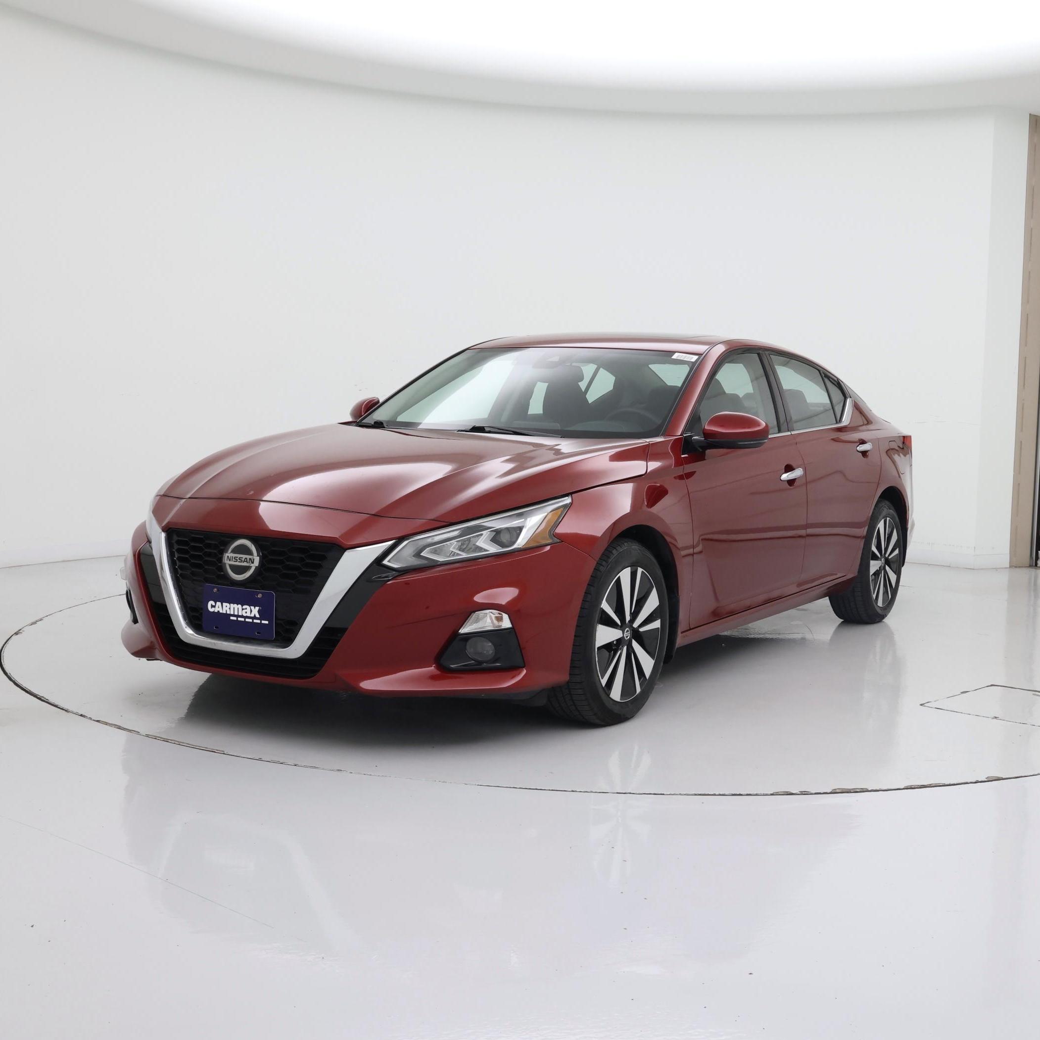Thumbnail: 2019 Nissan Altima - 4