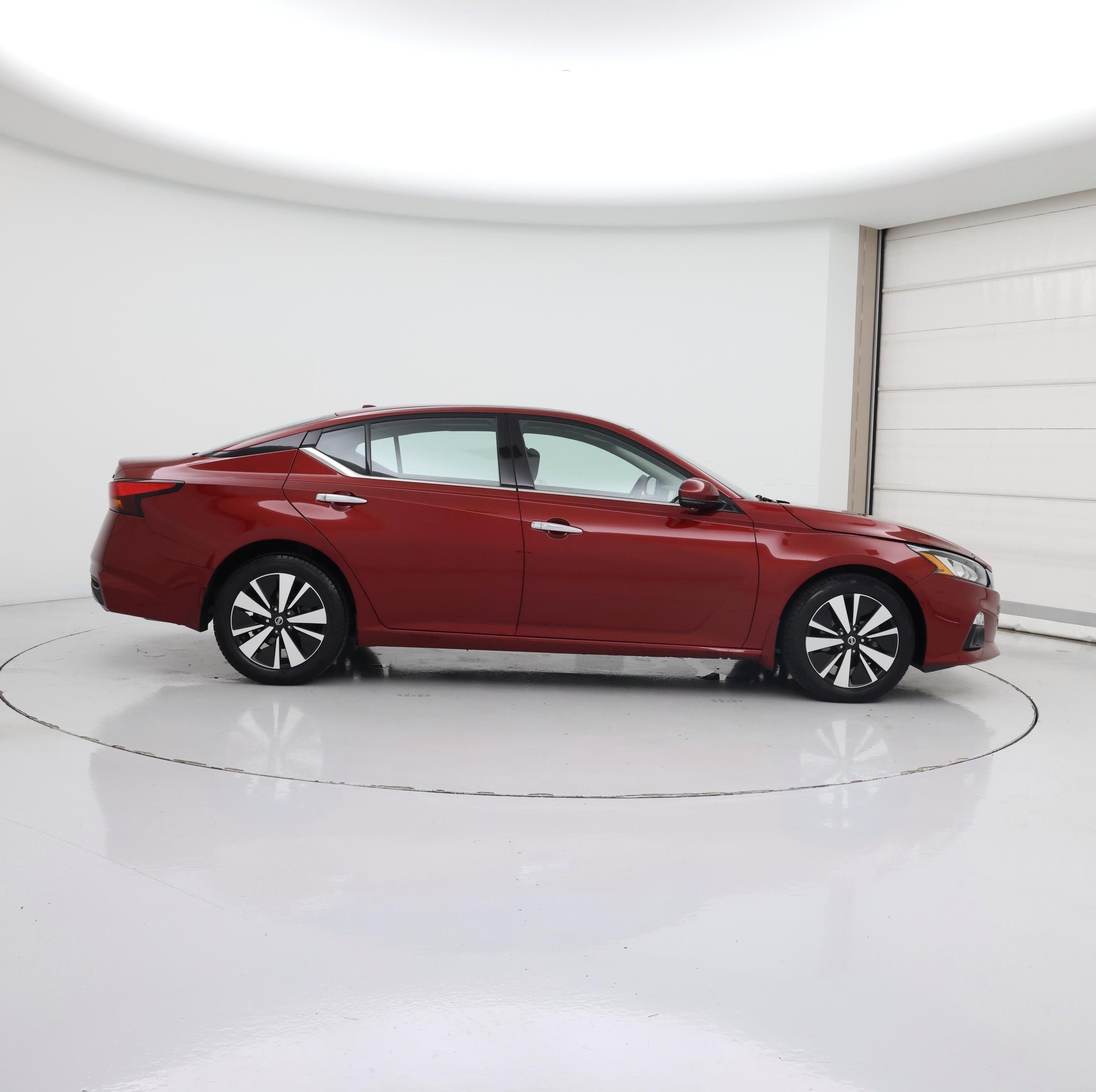 Thumbnail: 2019 Nissan Altima - 7