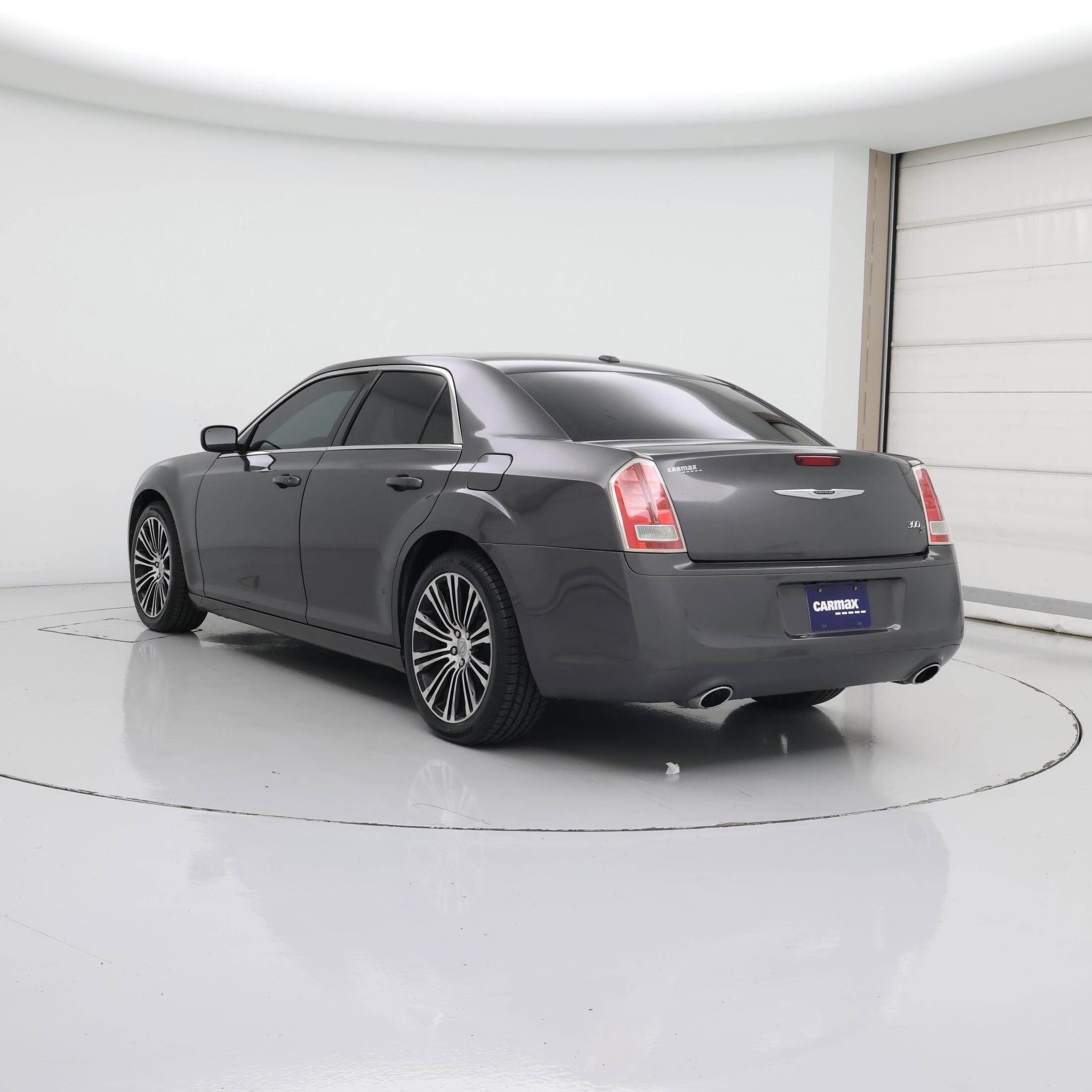 Thumbnail: 2014 Chrysler 300 - 2