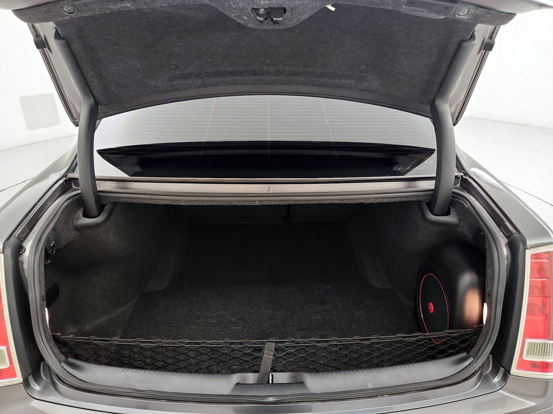 Thumbnail: 2014 Chrysler 300 - 20