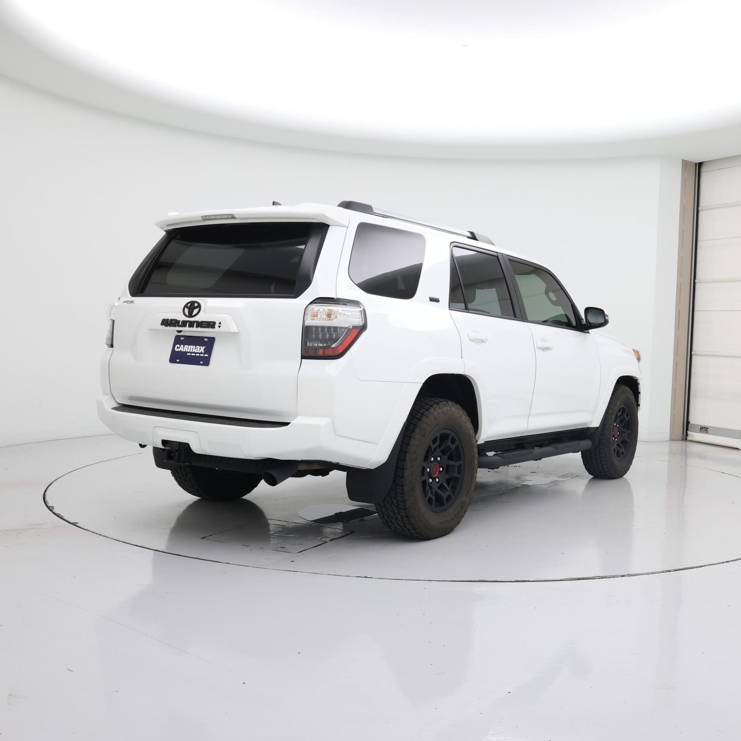 Thumbnail: 2024 Toyota 4Runner - 8