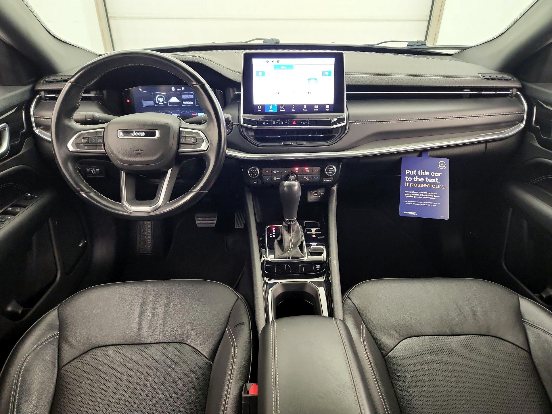 Thumbnail: 2022 Jeep Compass - 9