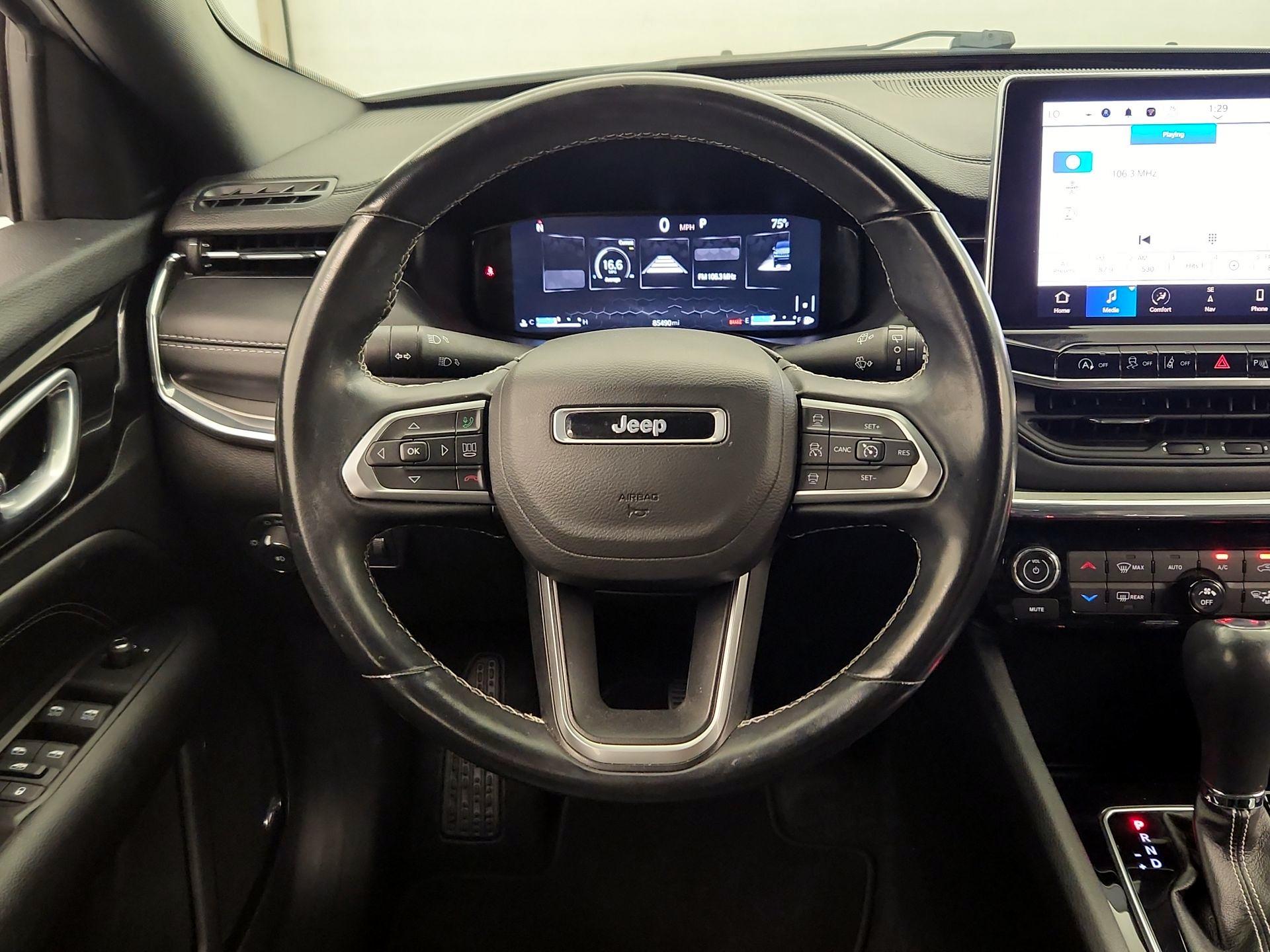 Thumbnail: 2022 Jeep Compass - 10
