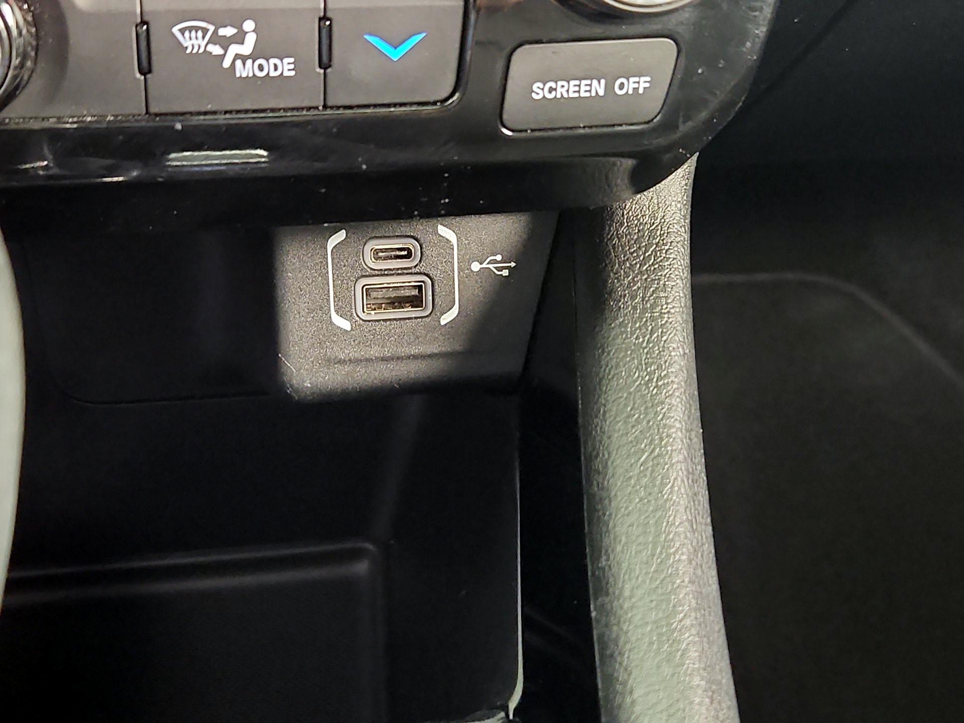 Thumbnail: 2022 Jeep Compass - 19