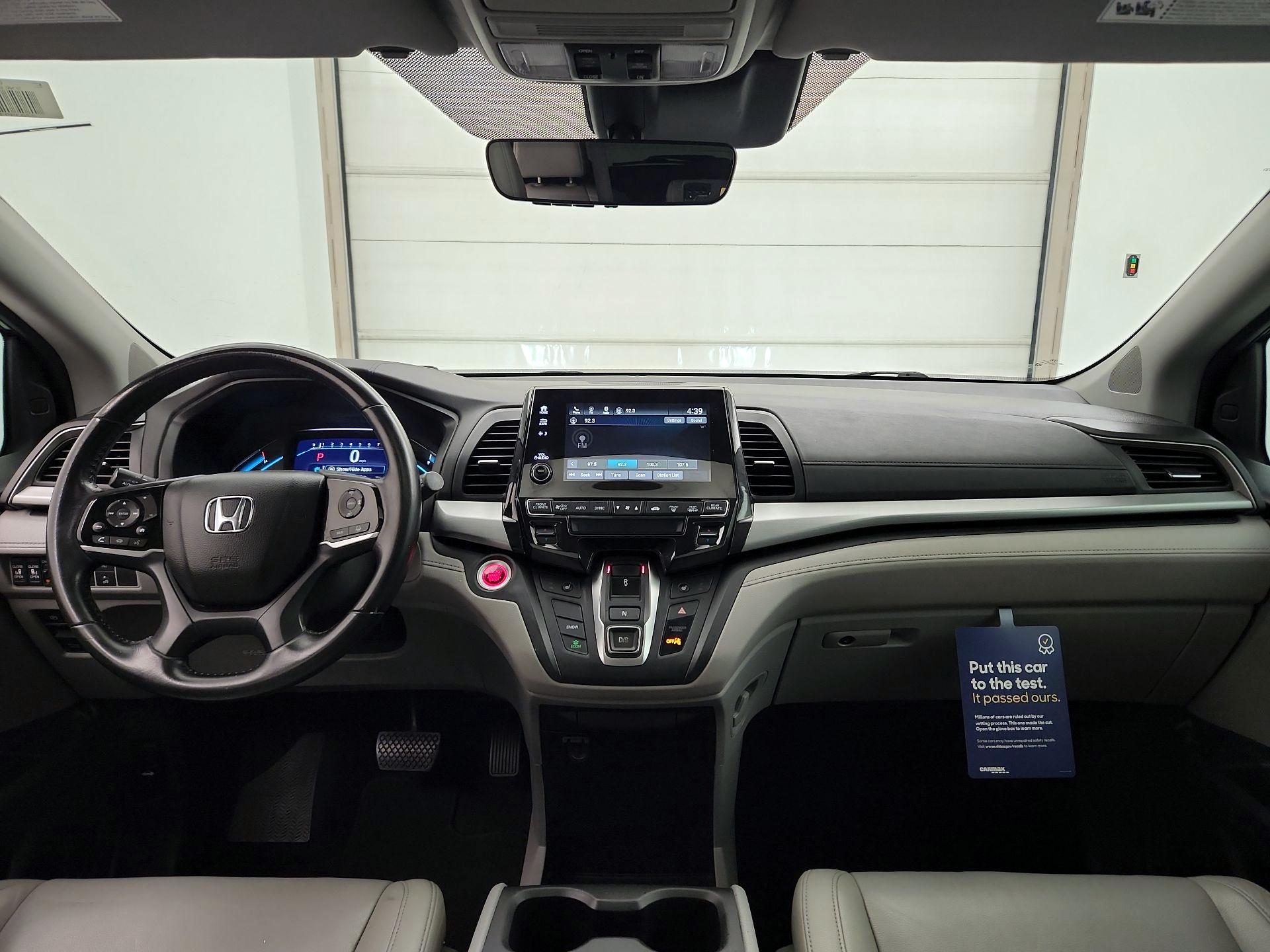Thumbnail: 2018 Honda Odyssey - 9