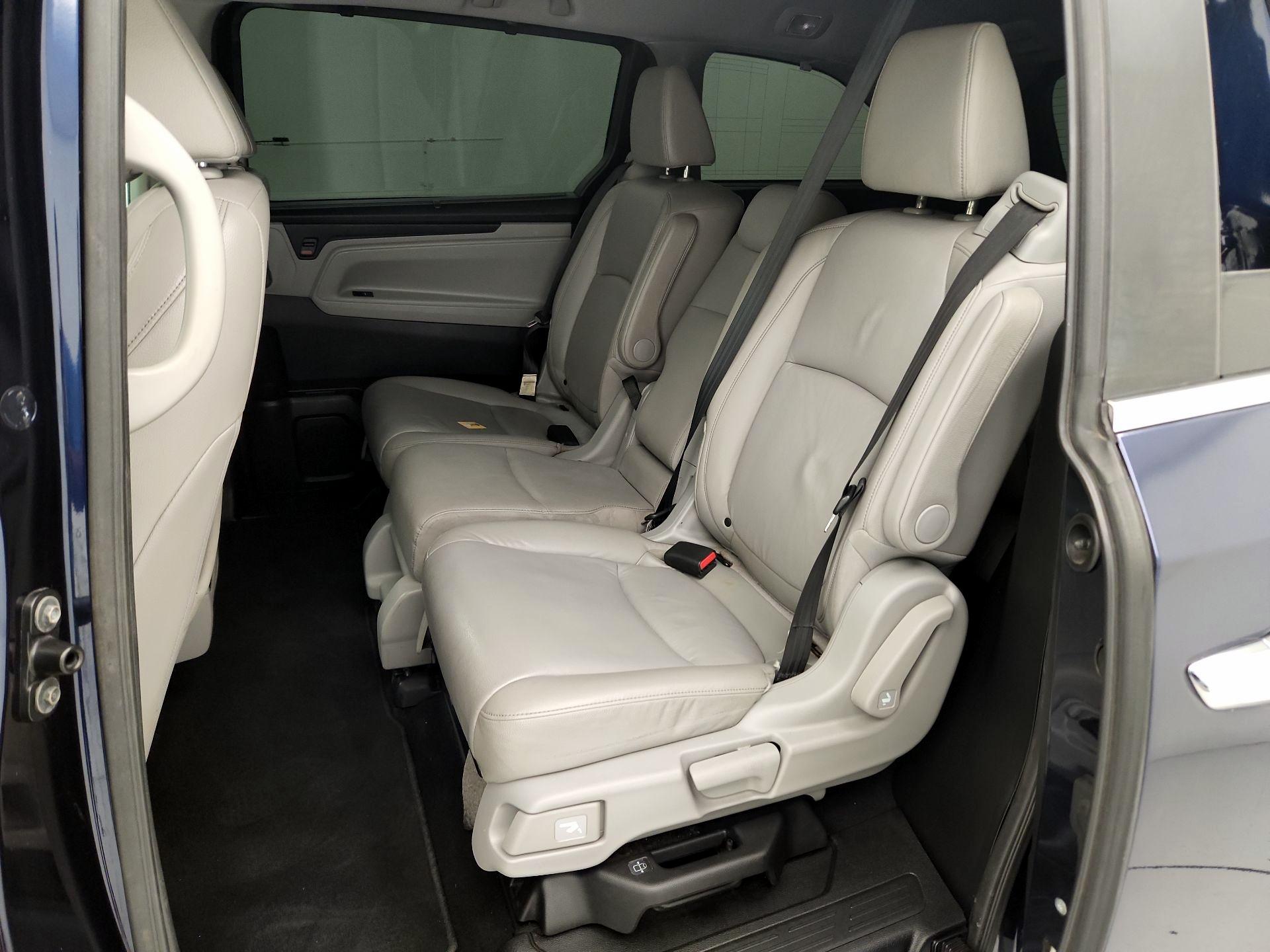 Thumbnail: 2018 Honda Odyssey - 20
