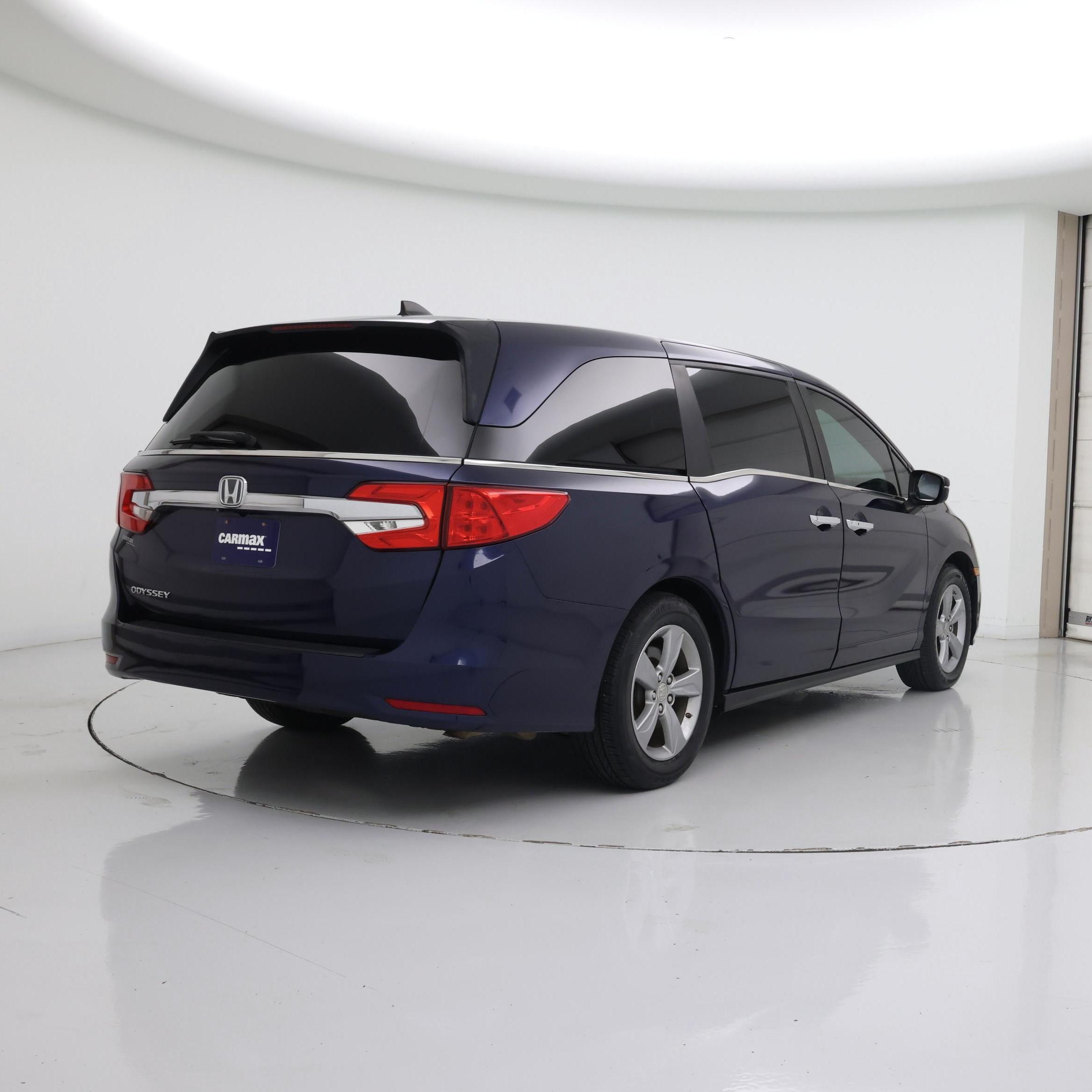 Thumbnail: 2018 Honda Odyssey - 8