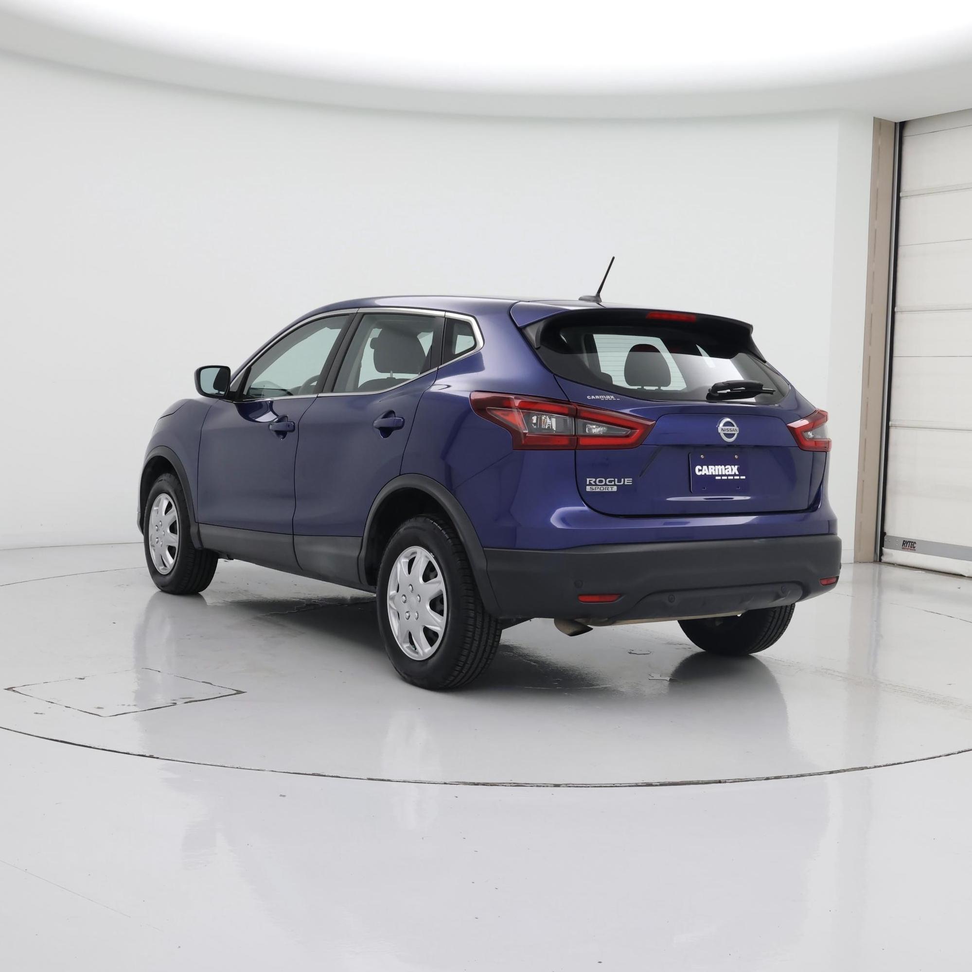 Thumbnail: 2020 Nissan Rogue Sport - 2