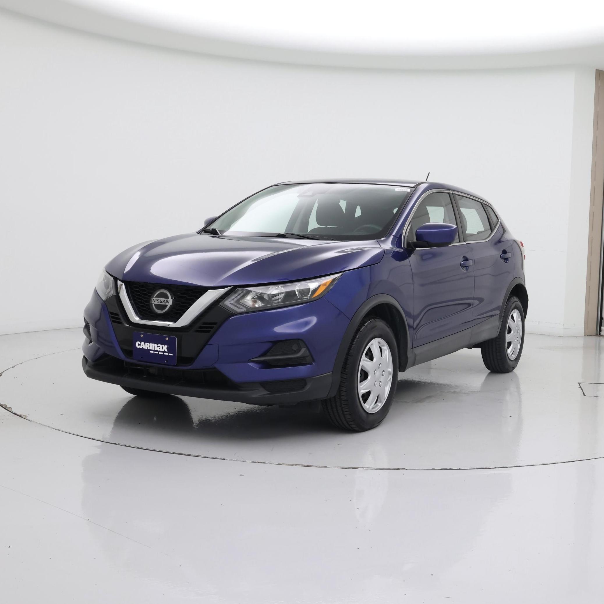 Thumbnail: 2020 Nissan Rogue Sport - 4