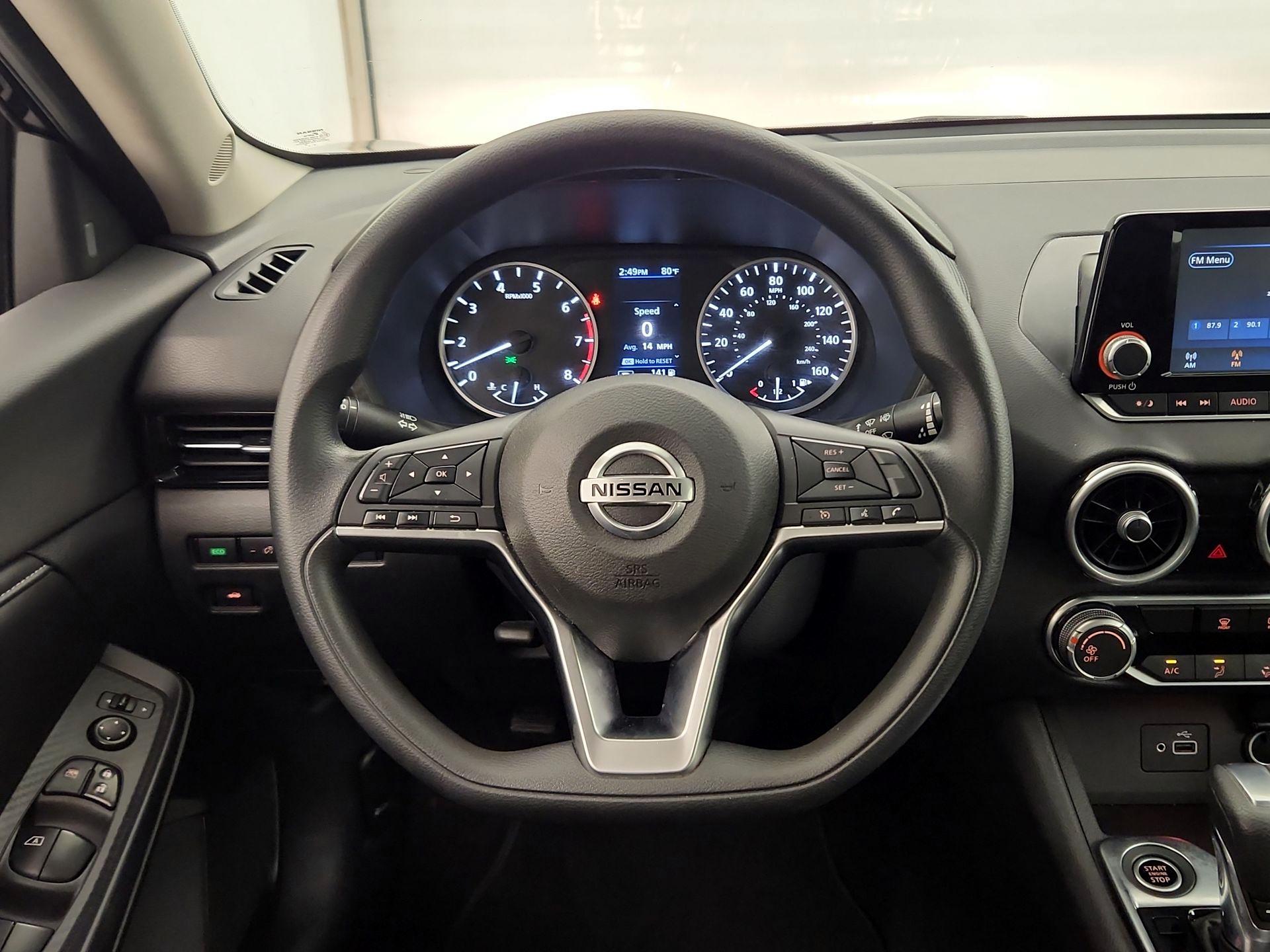 Thumbnail: 2020 Nissan Sentra - 10