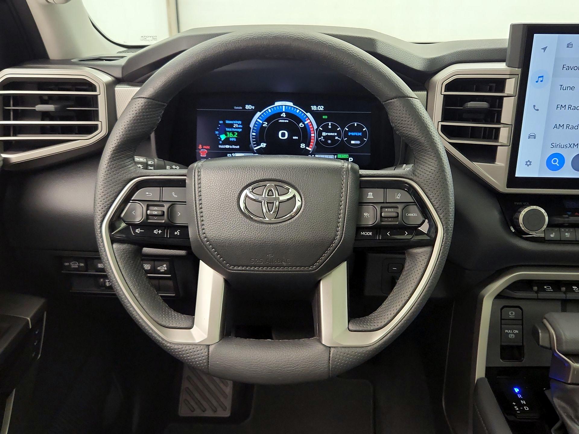 Thumbnail: 2023 Toyota Sequoia - 10