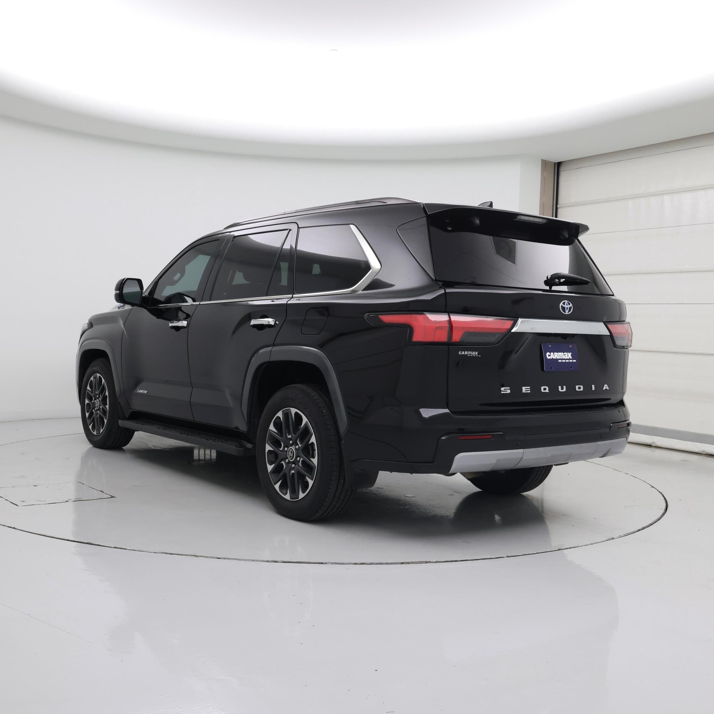 Thumbnail: 2023 Toyota Sequoia - 2