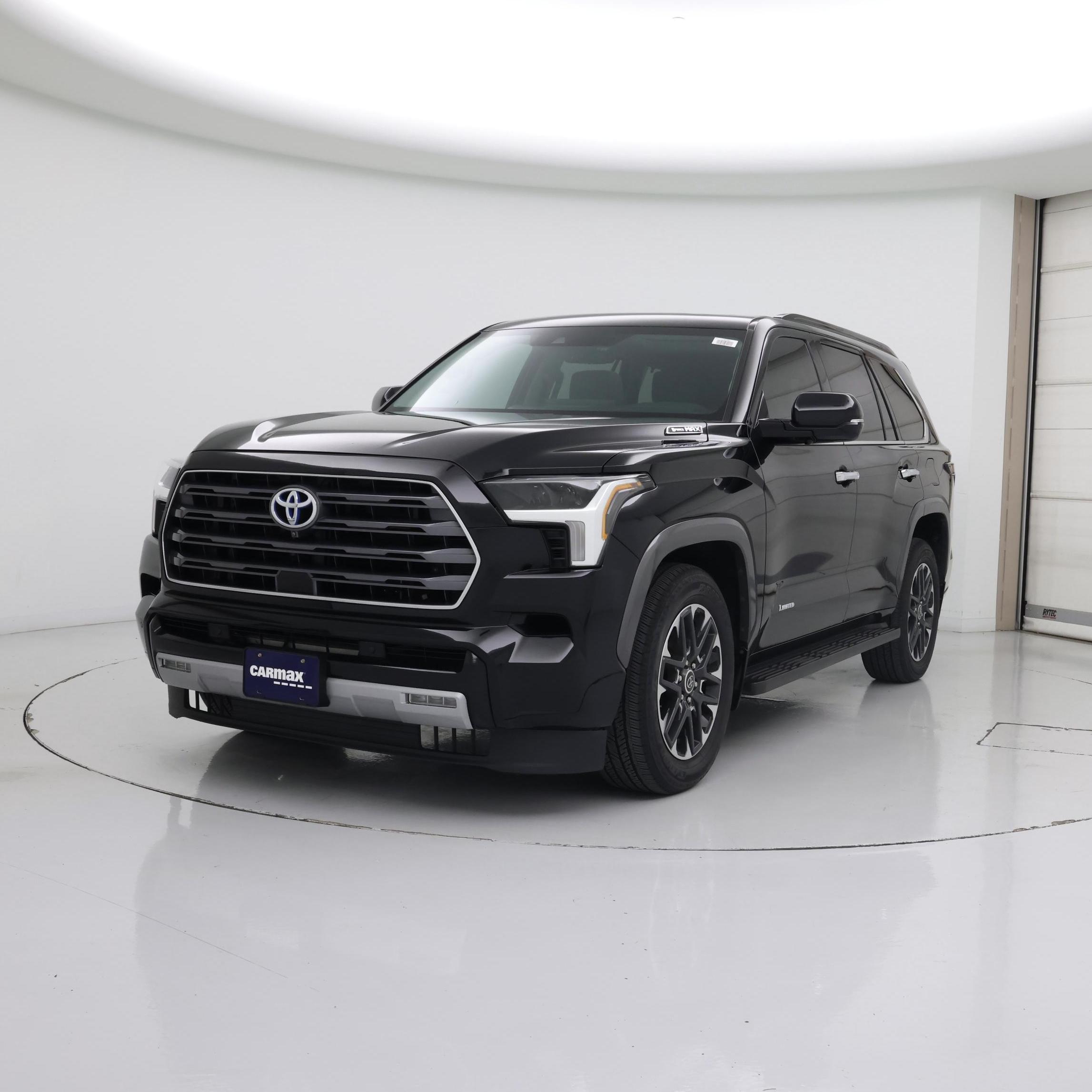 Thumbnail: 2023 Toyota Sequoia - 4