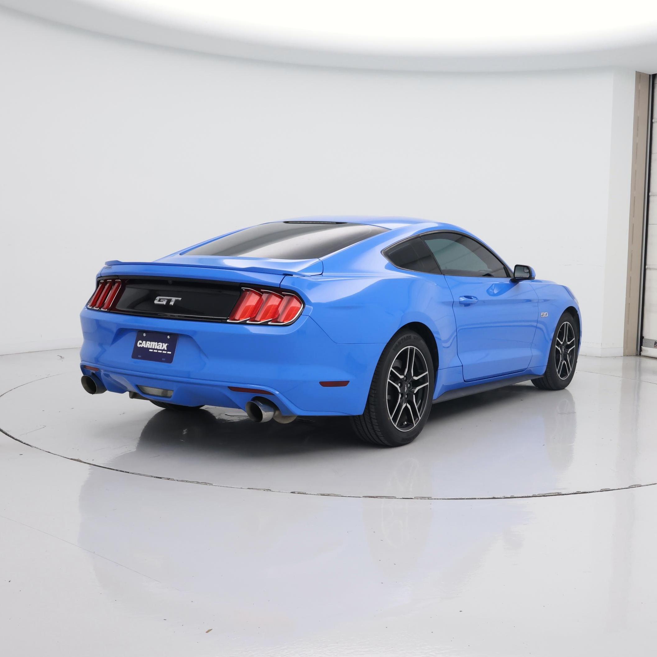 Thumbnail: 2017 Ford Mustang - 8