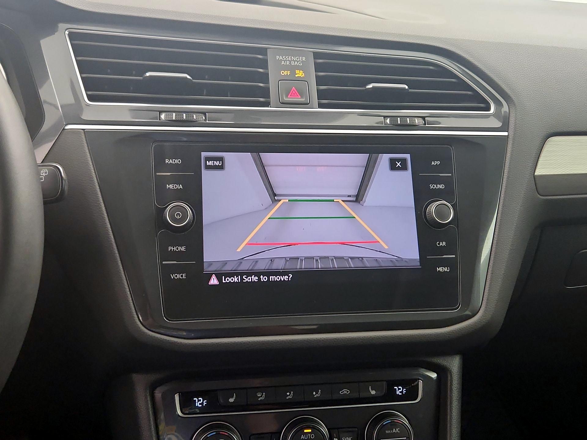 Thumbnail: 2020 Volkswagen Tiguan - 14