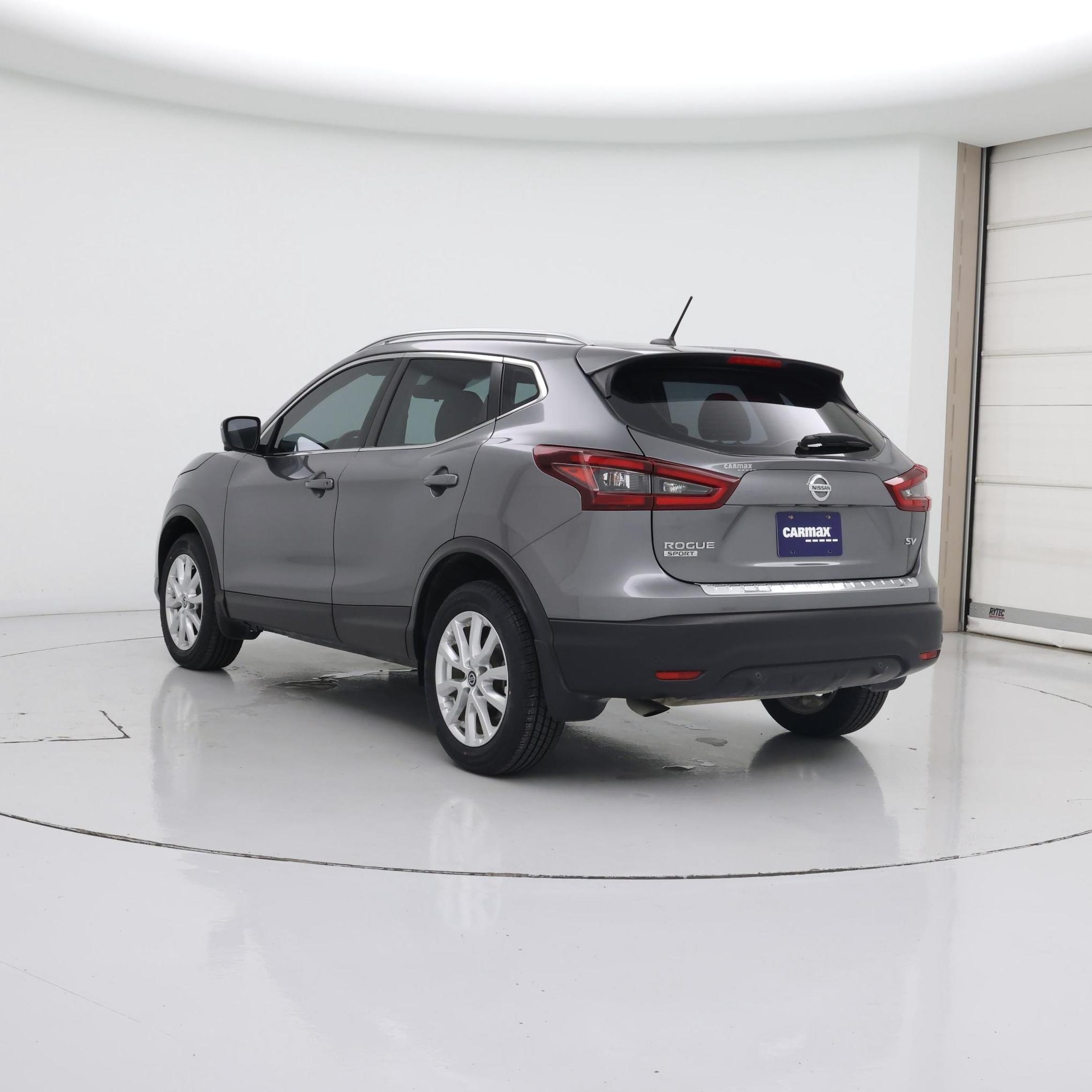 Thumbnail: 2022 Nissan Rogue Sport - 2