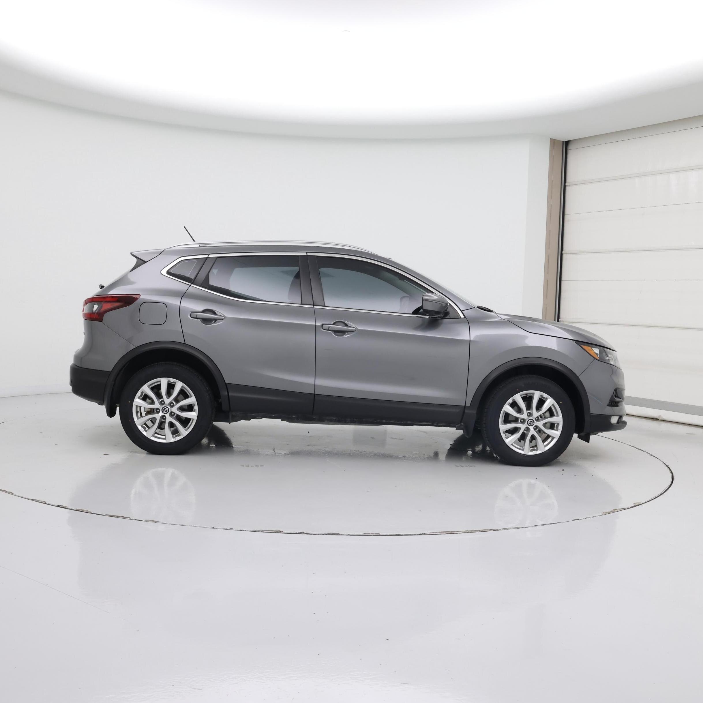 Thumbnail: 2022 Nissan Rogue Sport - 7