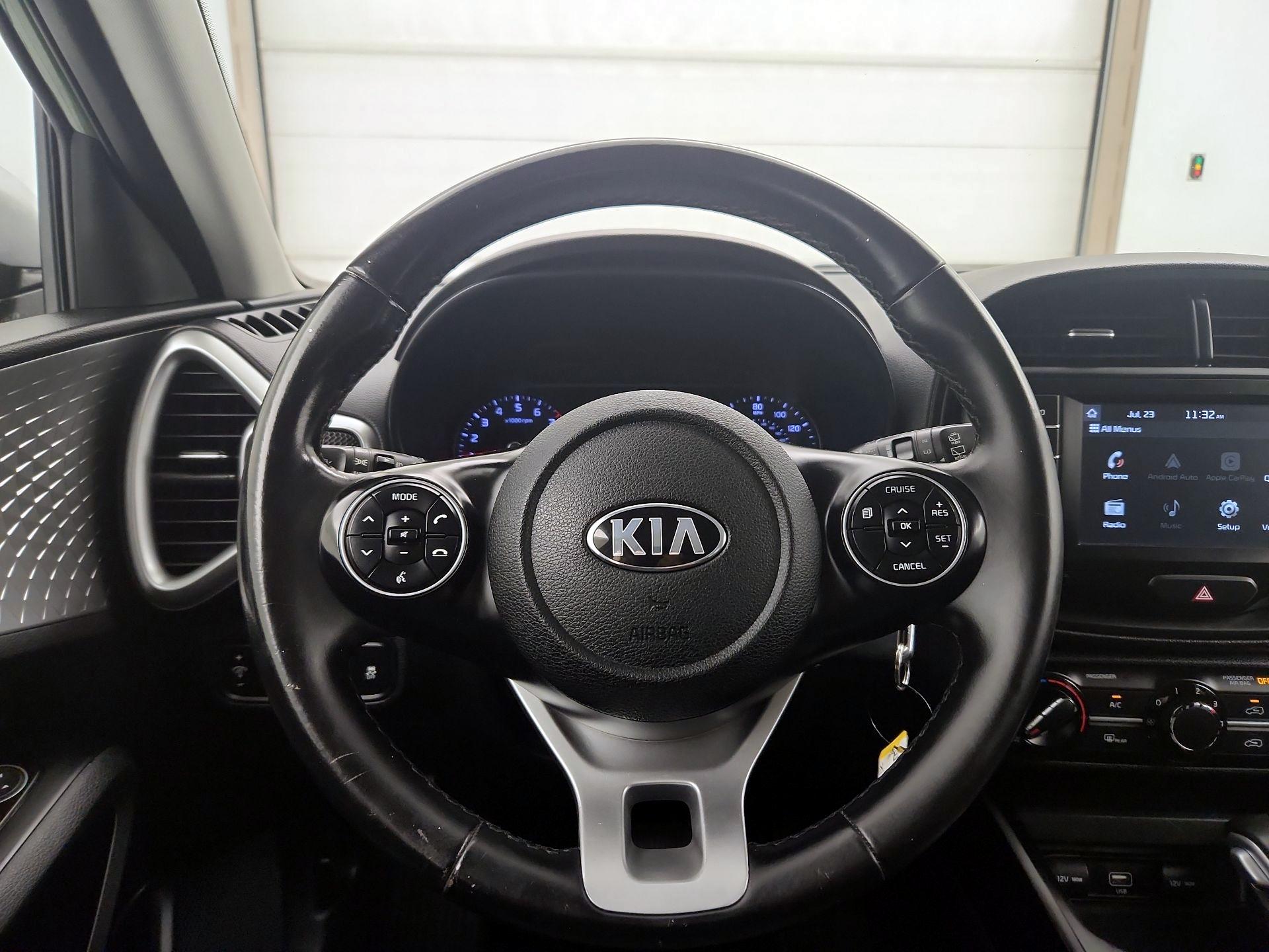 Thumbnail: 2020 Kia Soul - 10