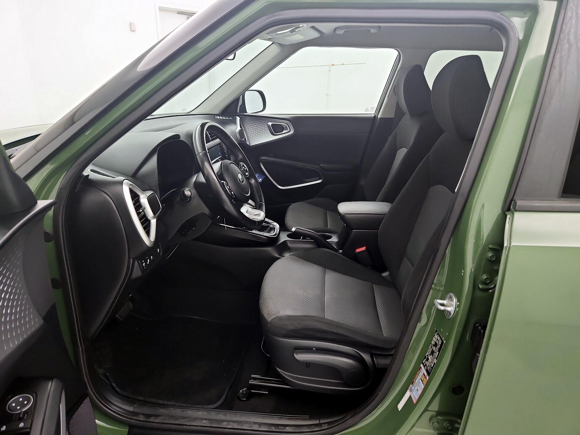 Thumbnail: 2020 Kia Soul - 11