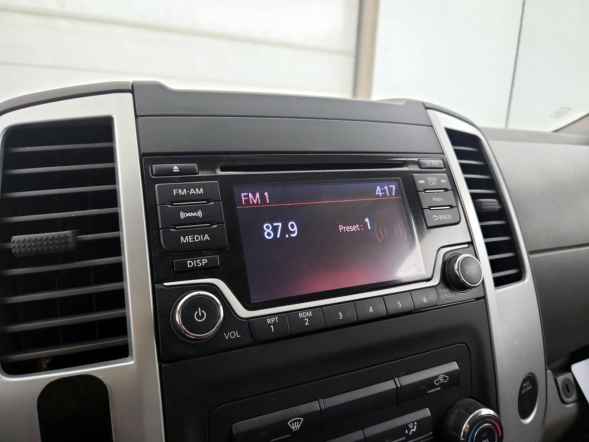 Thumbnail: 2016 Nissan Frontier - 14