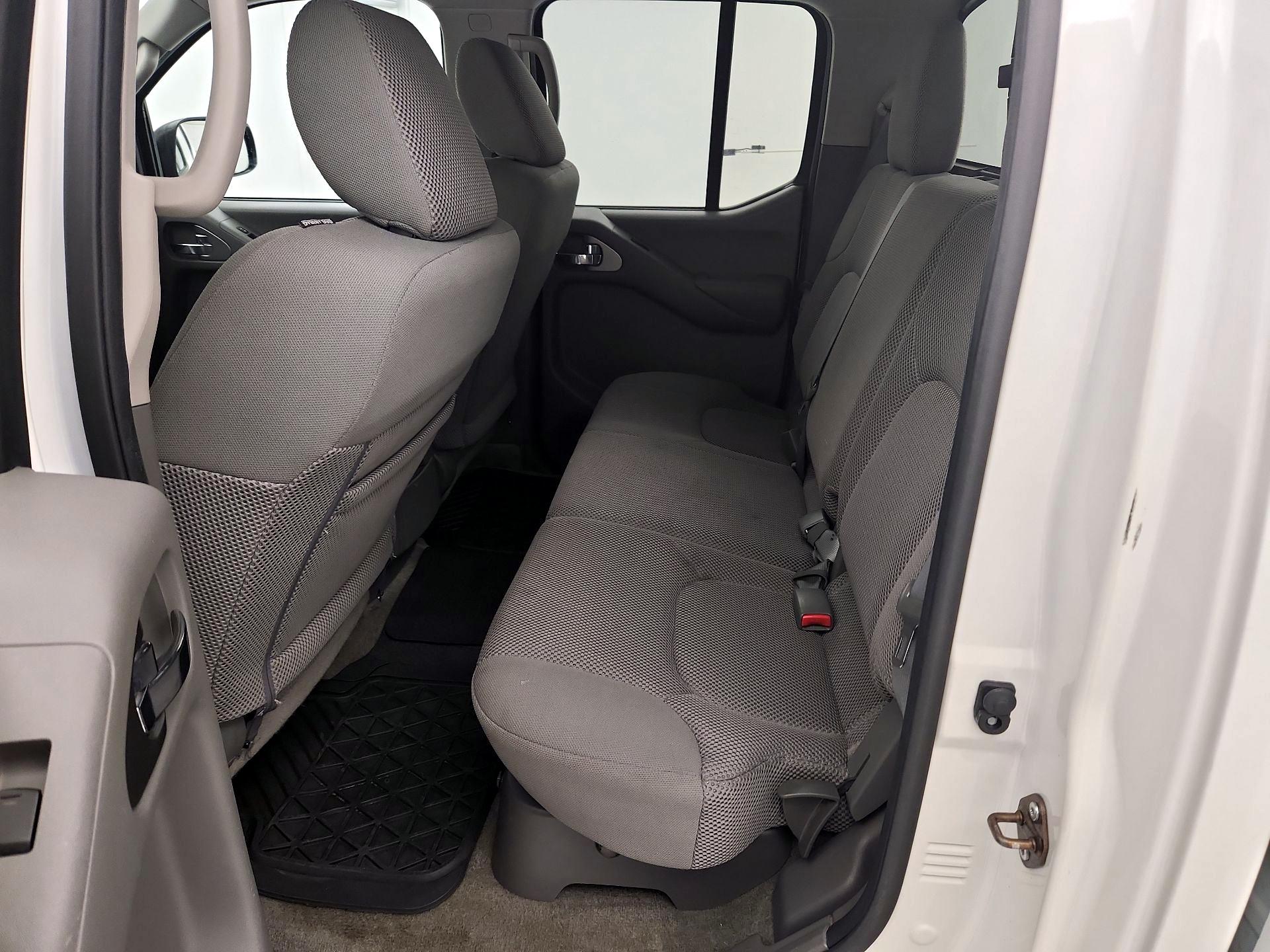 Thumbnail: 2016 Nissan Frontier - 18