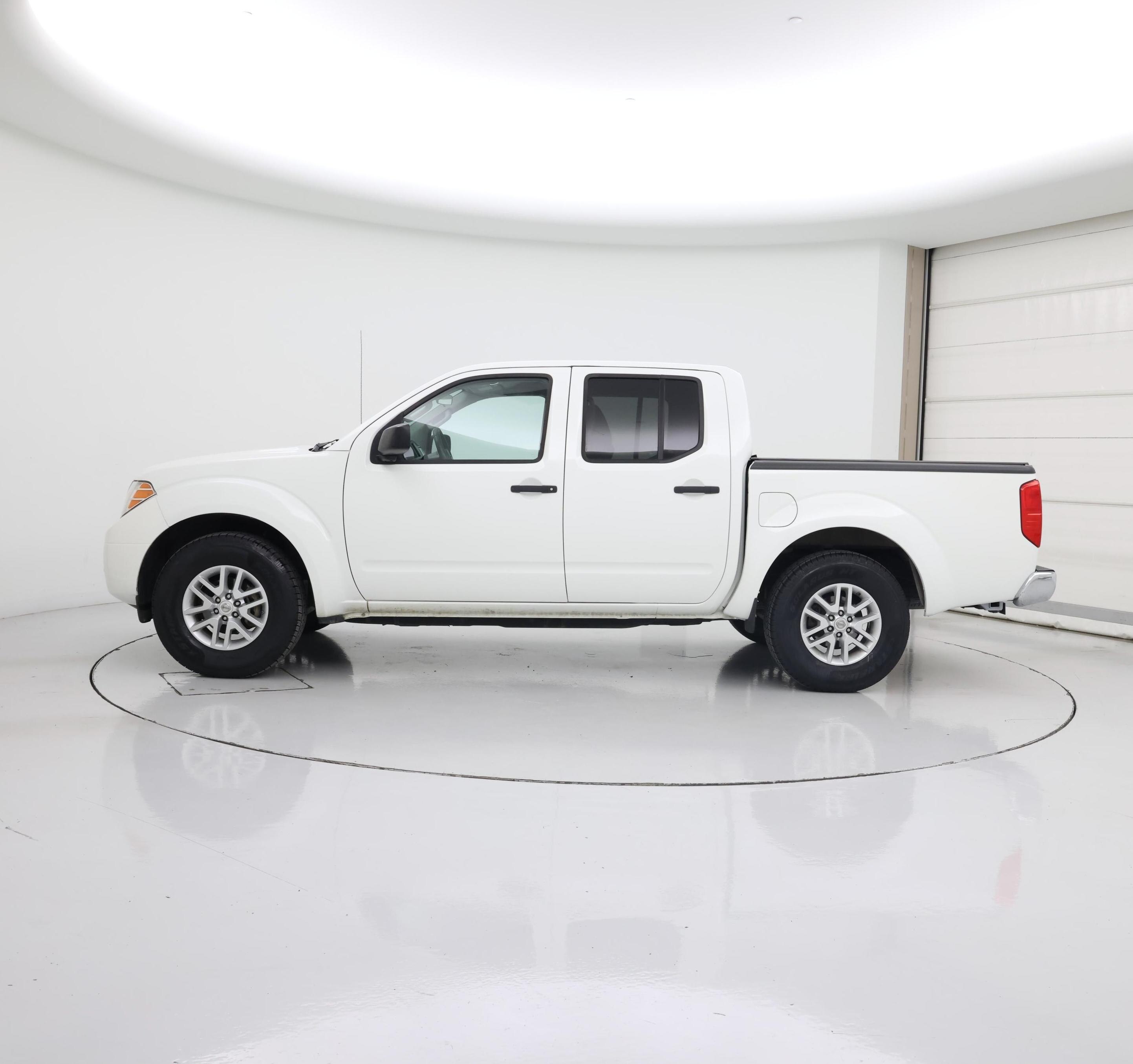 Thumbnail: 2016 Nissan Frontier - 3