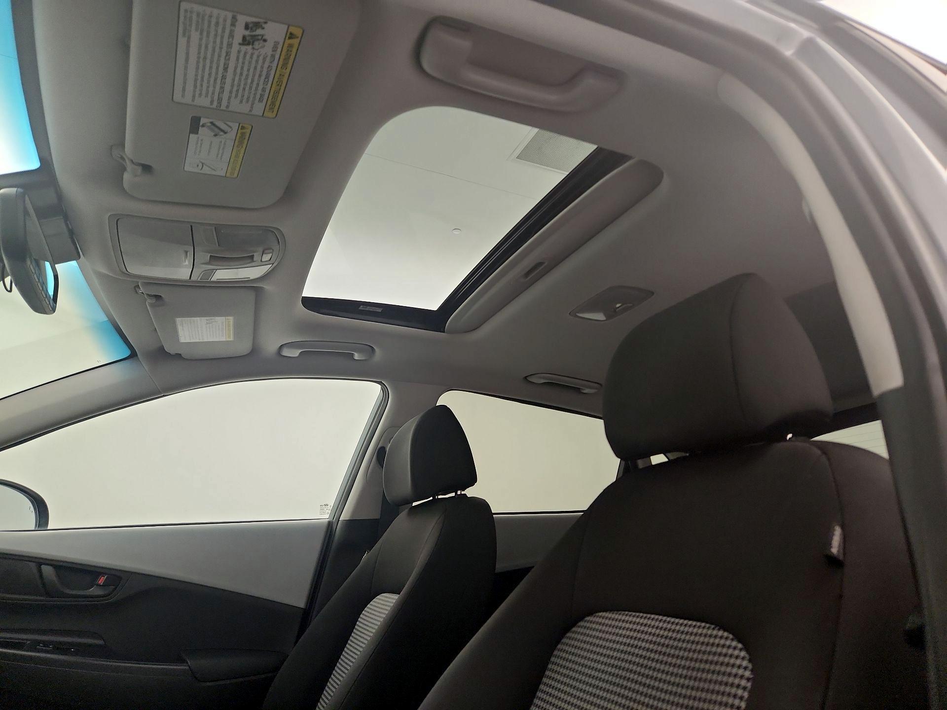 Thumbnail: 2020 Hyundai Kona - 19