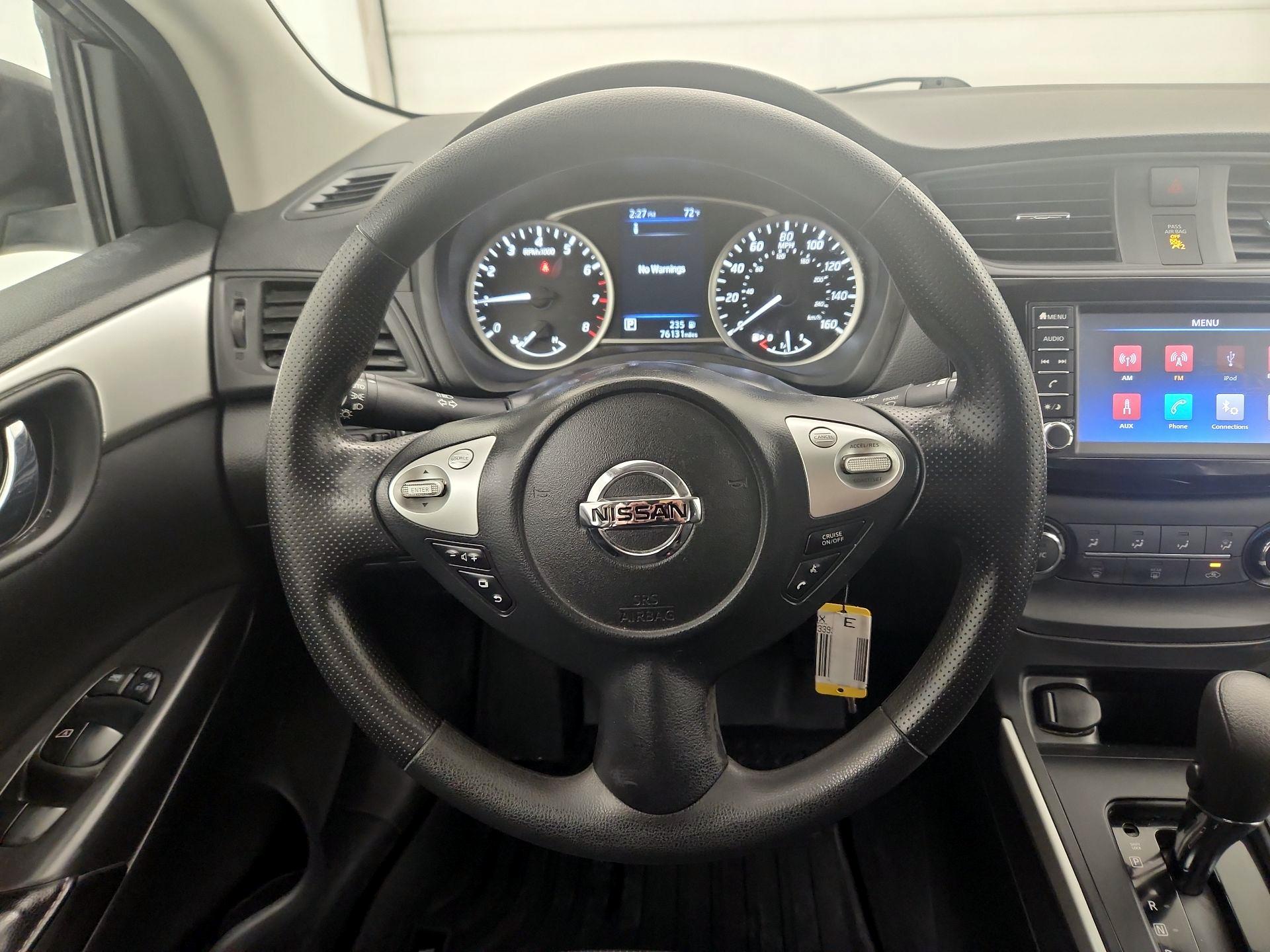 Thumbnail: 2019 Nissan Sentra - 10