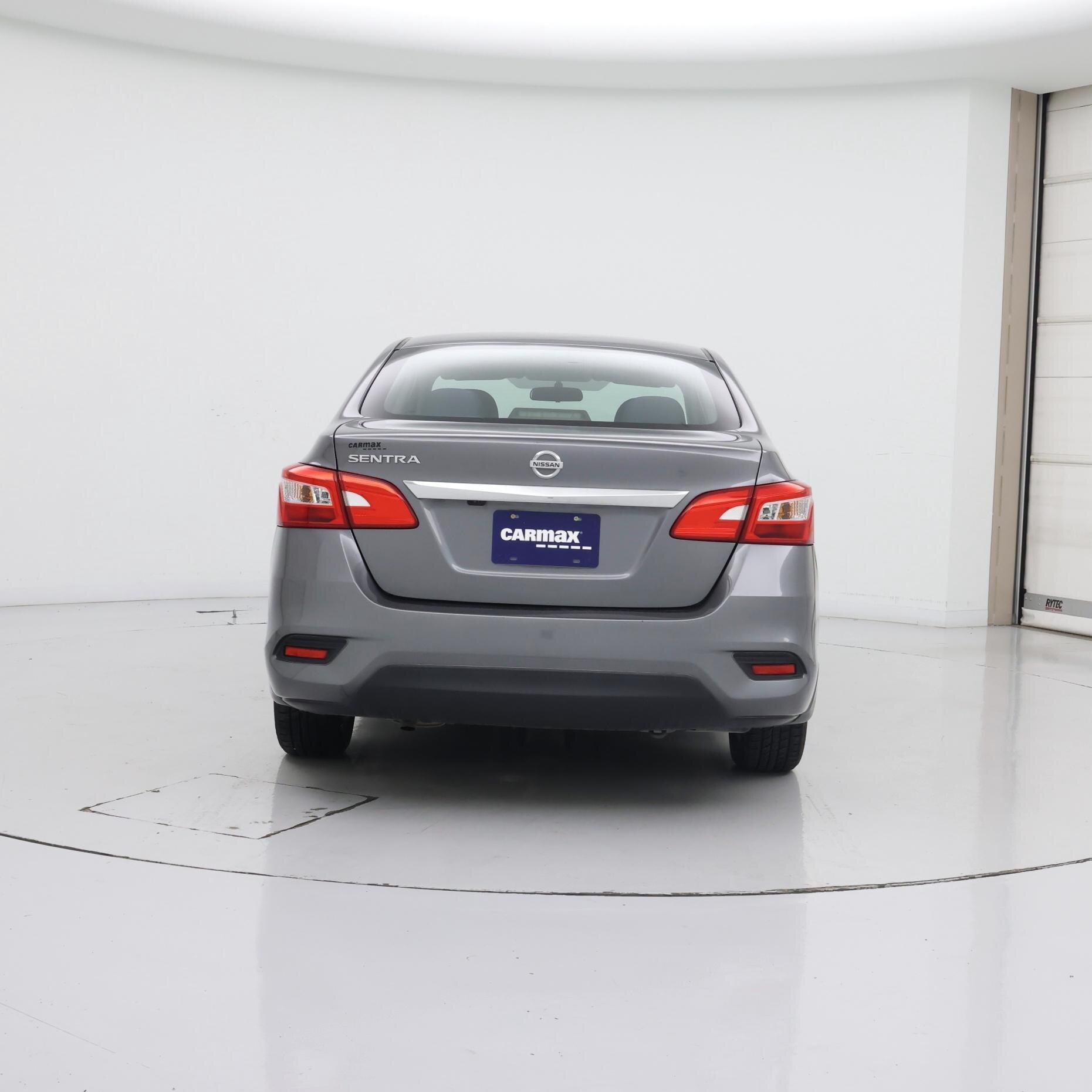 Thumbnail: 2019 Nissan Sentra - 6