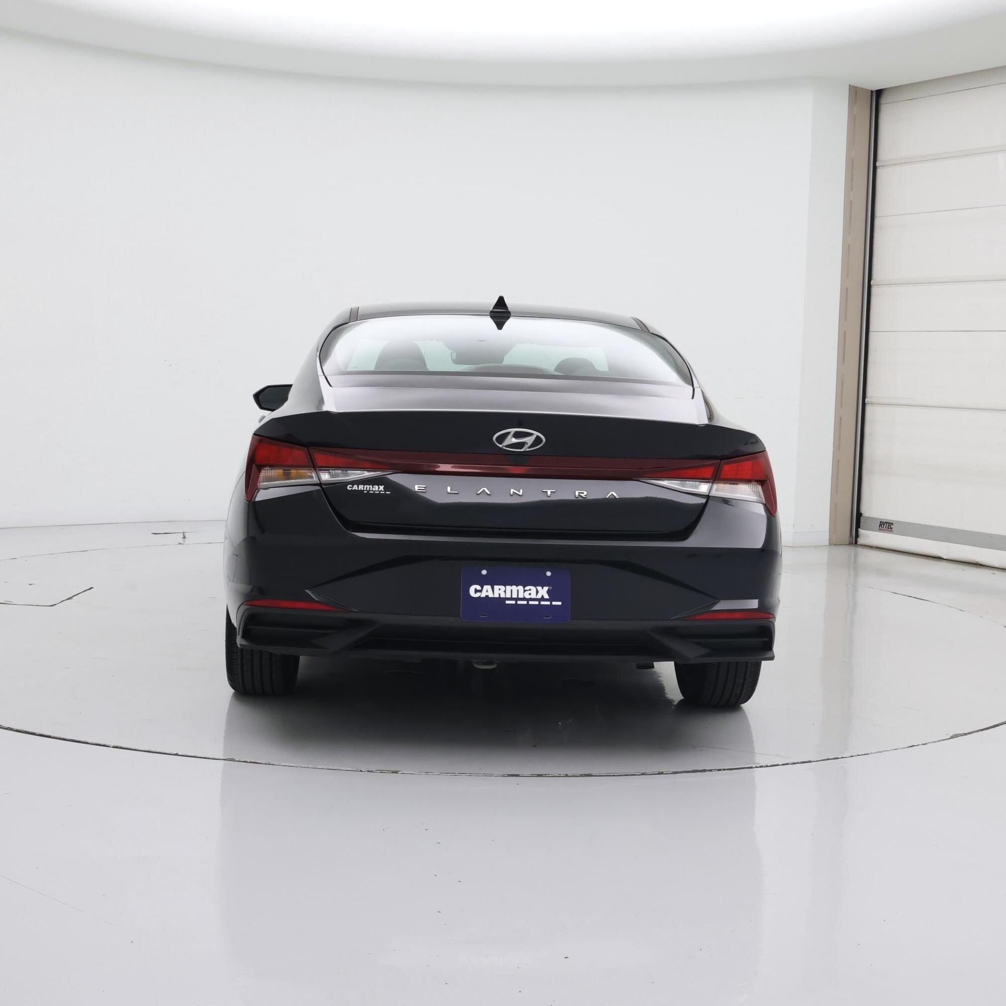 Thumbnail: 2023 Hyundai Elantra - 6